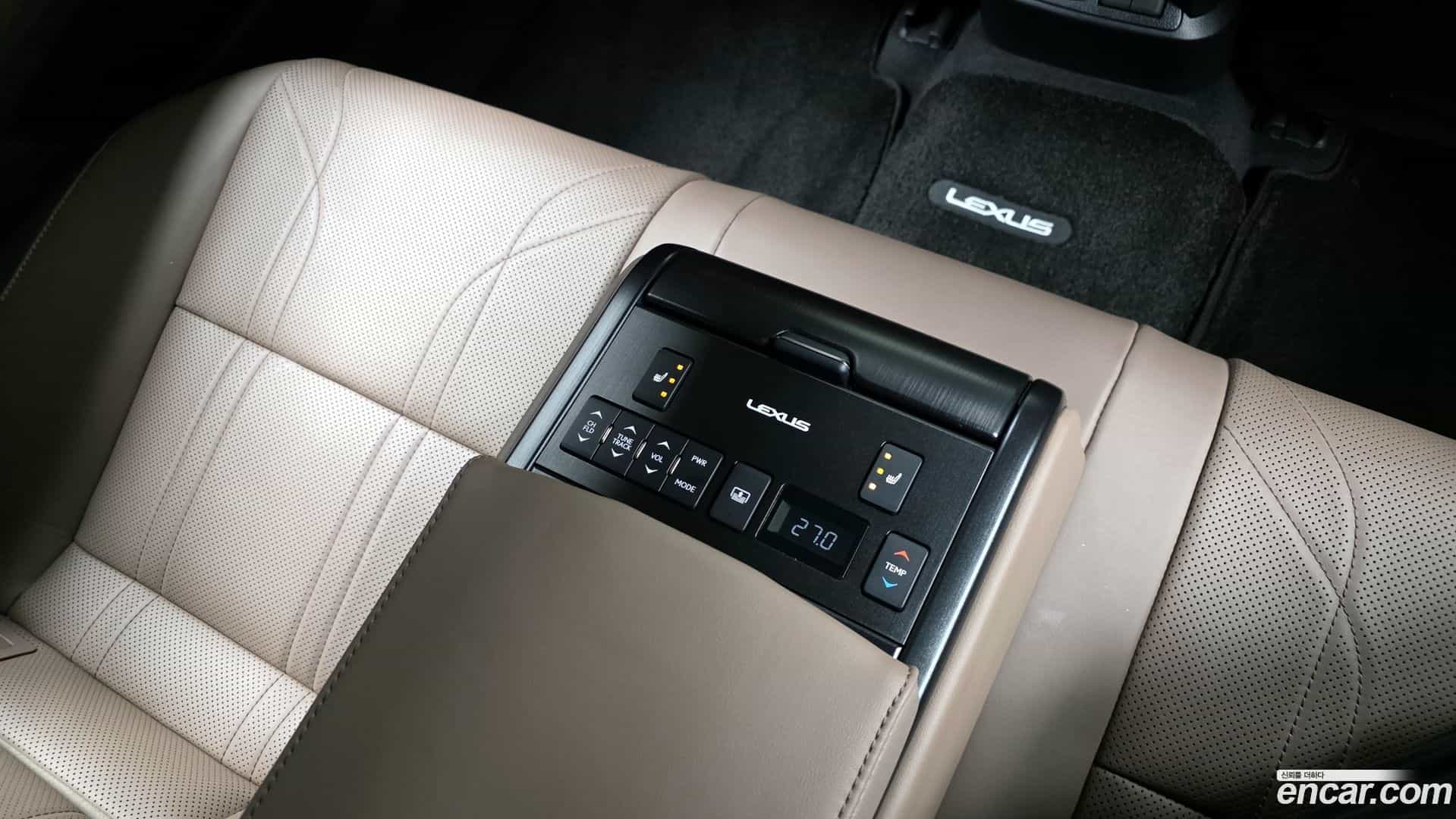 ES Lexus 2024.7-OPTION-021