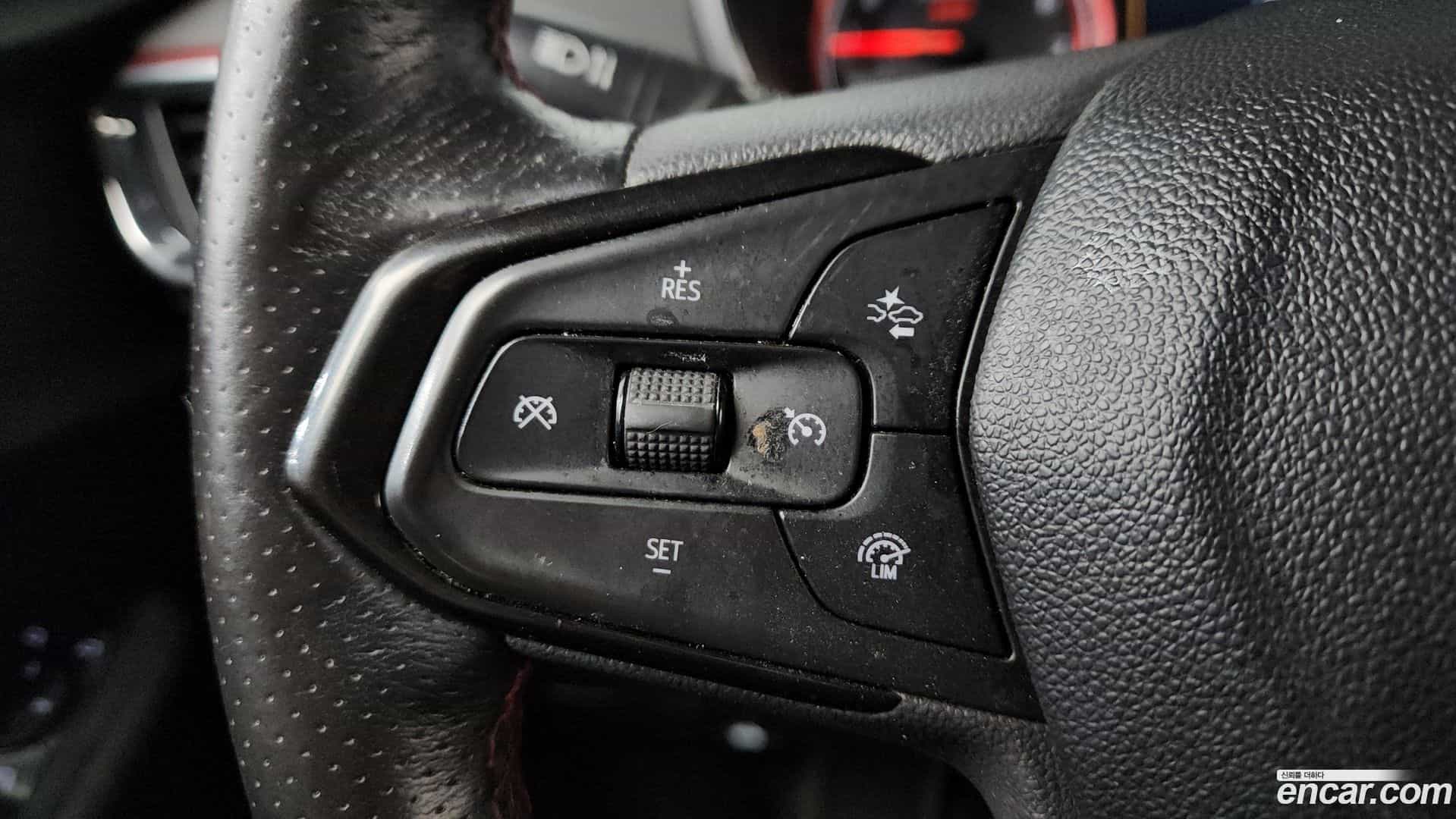 Trailblazer Chevrolet 2020.4-OPTION-023