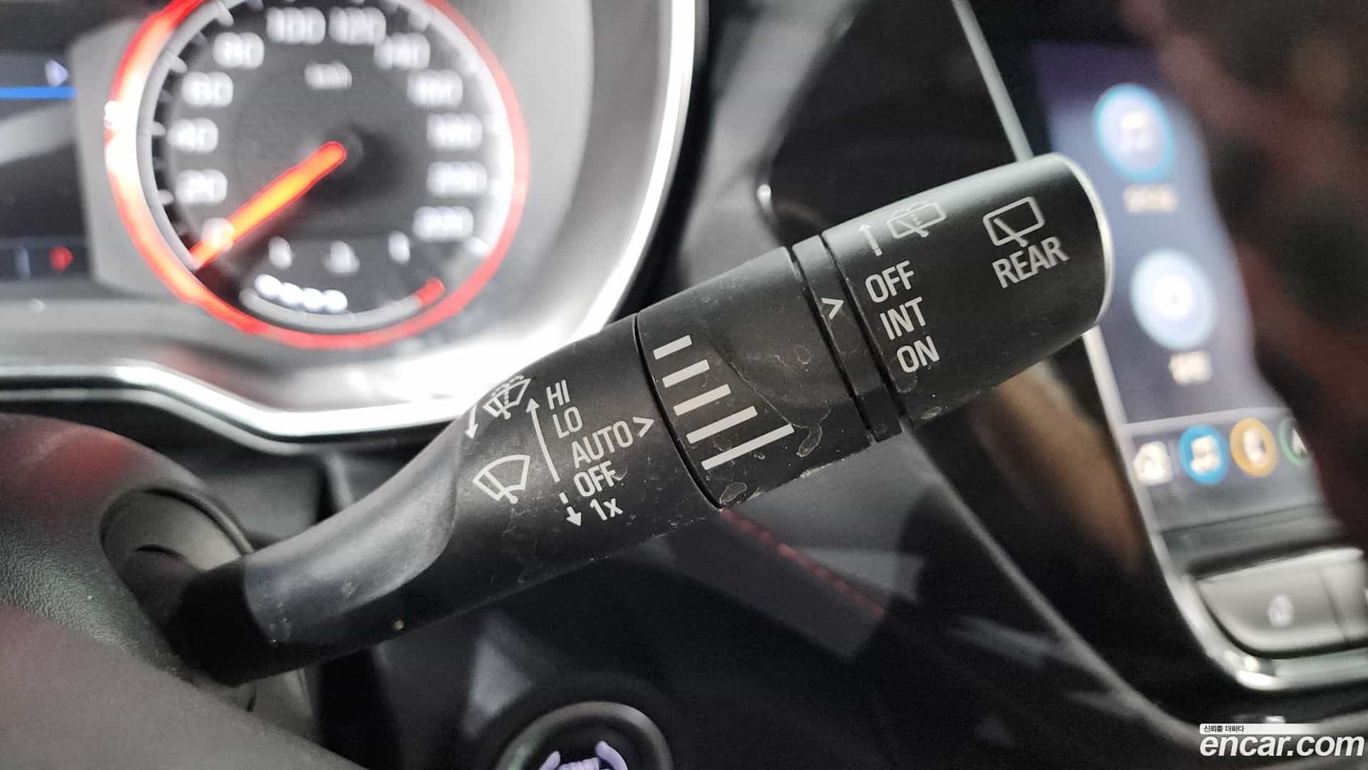 Trailblazer Chevrolet 2020.4-OPTION-050