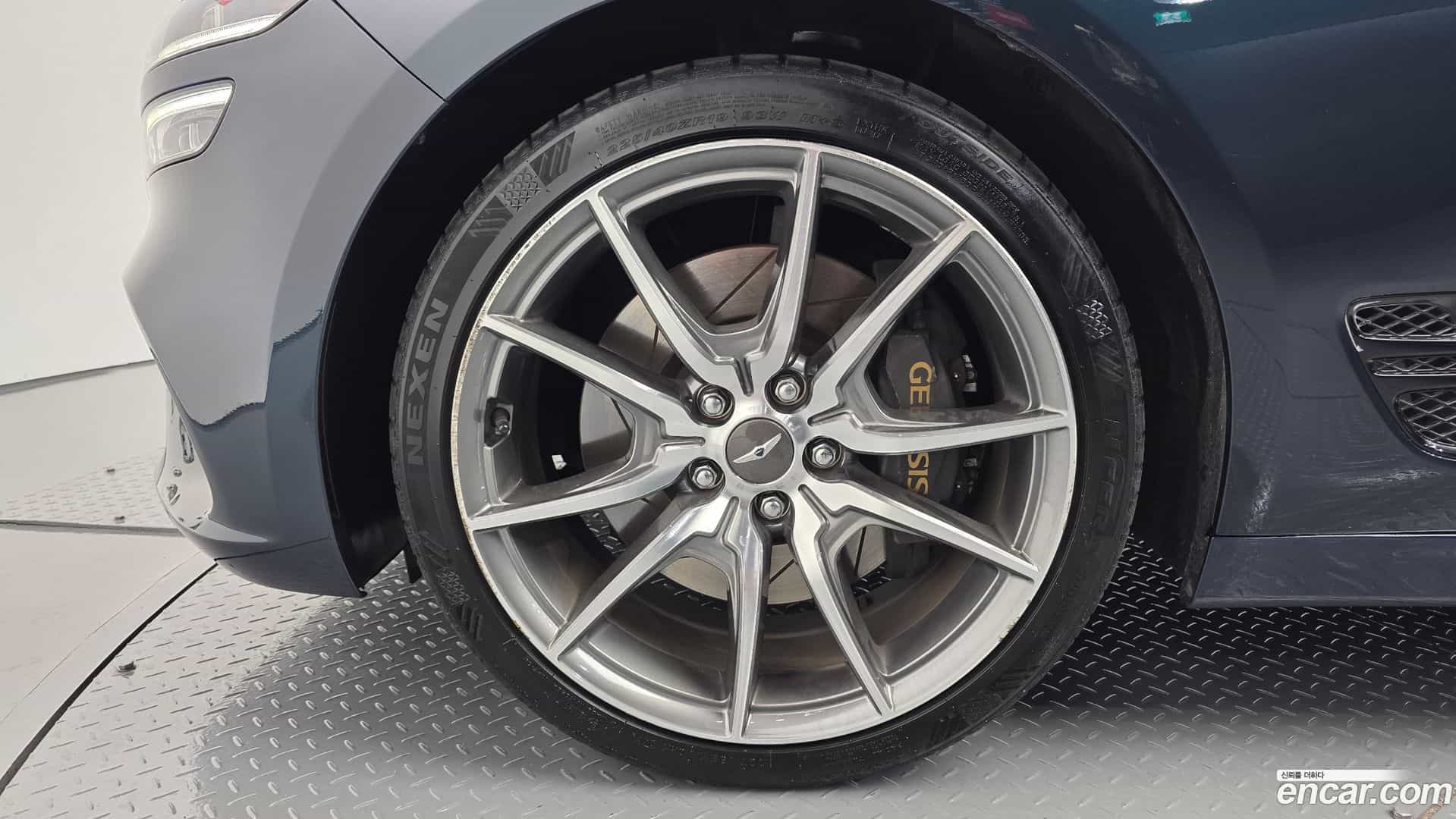 G70 Genesis 2021.0-OUTER-005