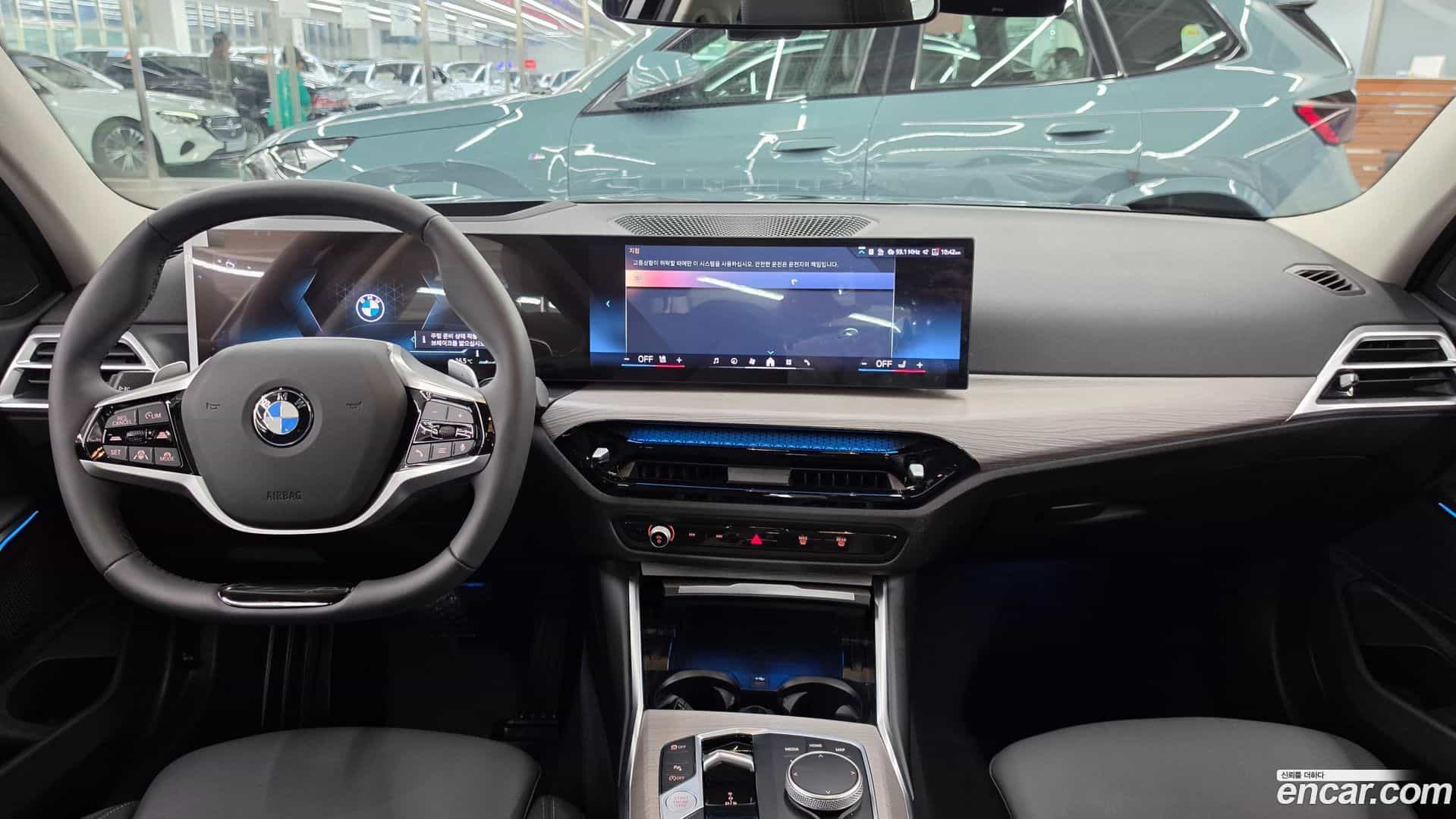 3-Series BMW 2025.6-INNER-007