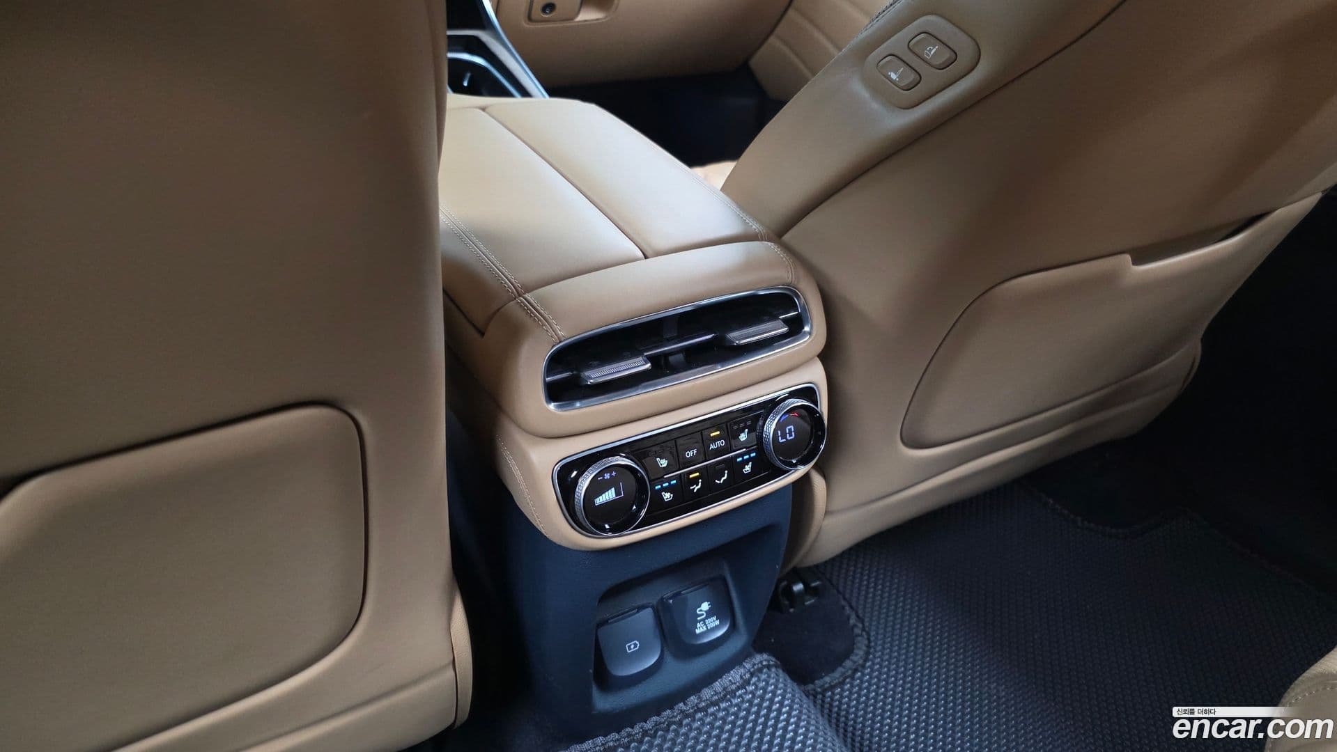 Main__Slider__Photo:GV80 Genesis 2020.6-32