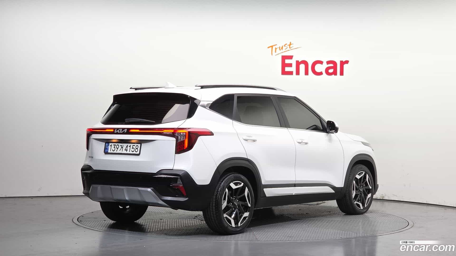 Seltos Kia 2024.0-OUTER-002