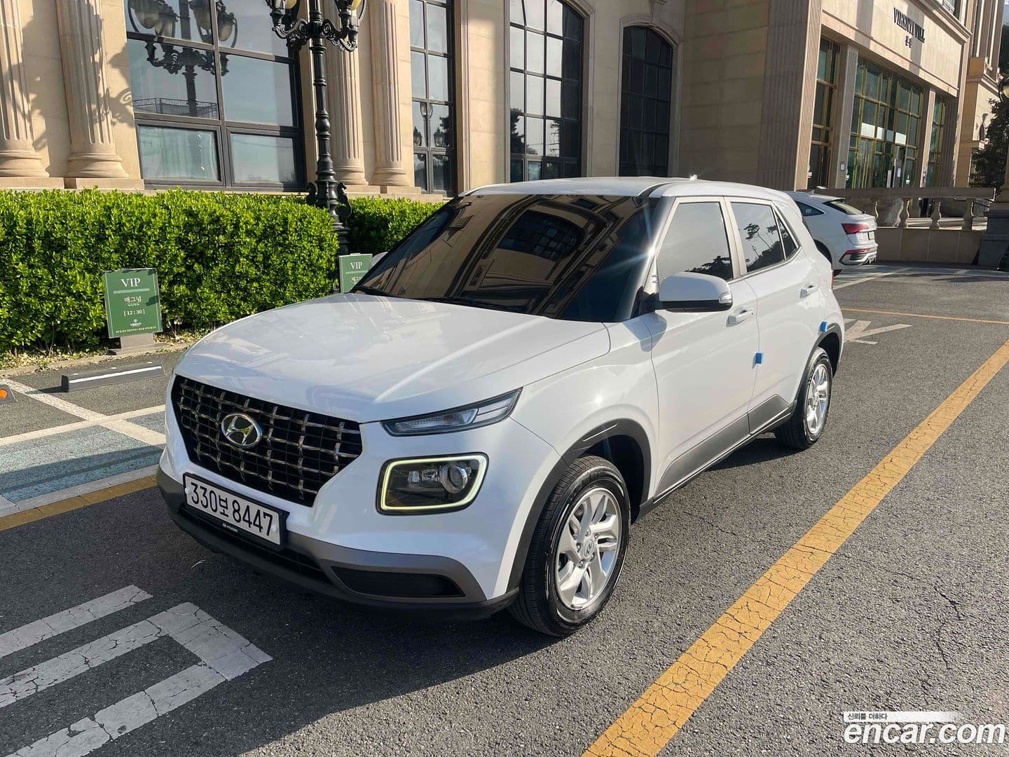Main__Slider__Photo:Venue Hyundai 2019.6-0