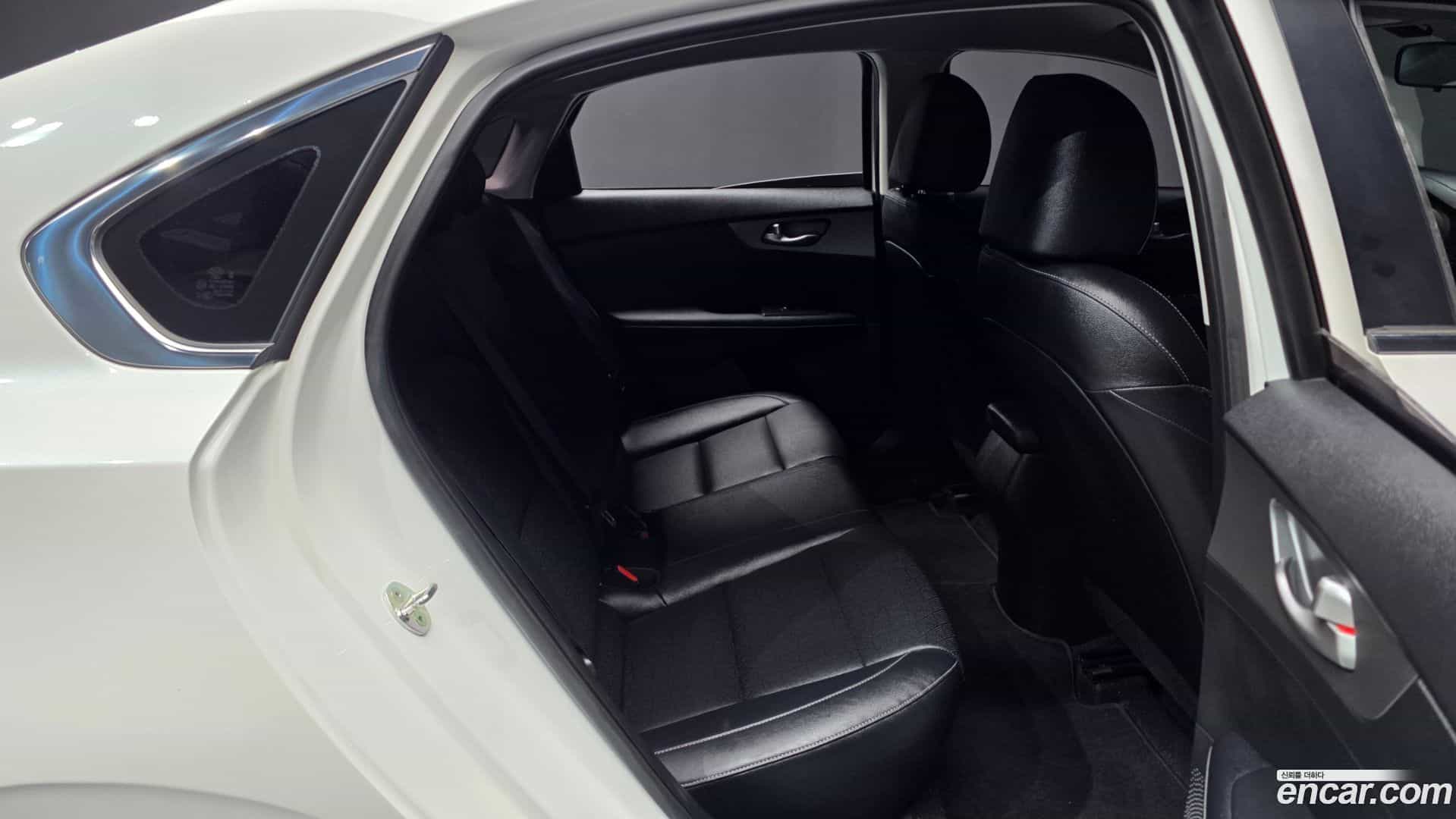 K3 Kia 2019.3-OPTION-016