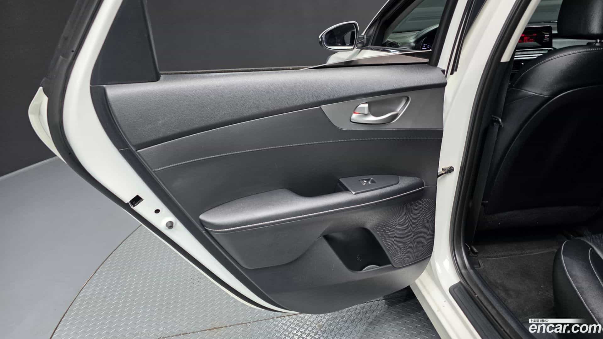K3 Kia 2019.3-INNER-035