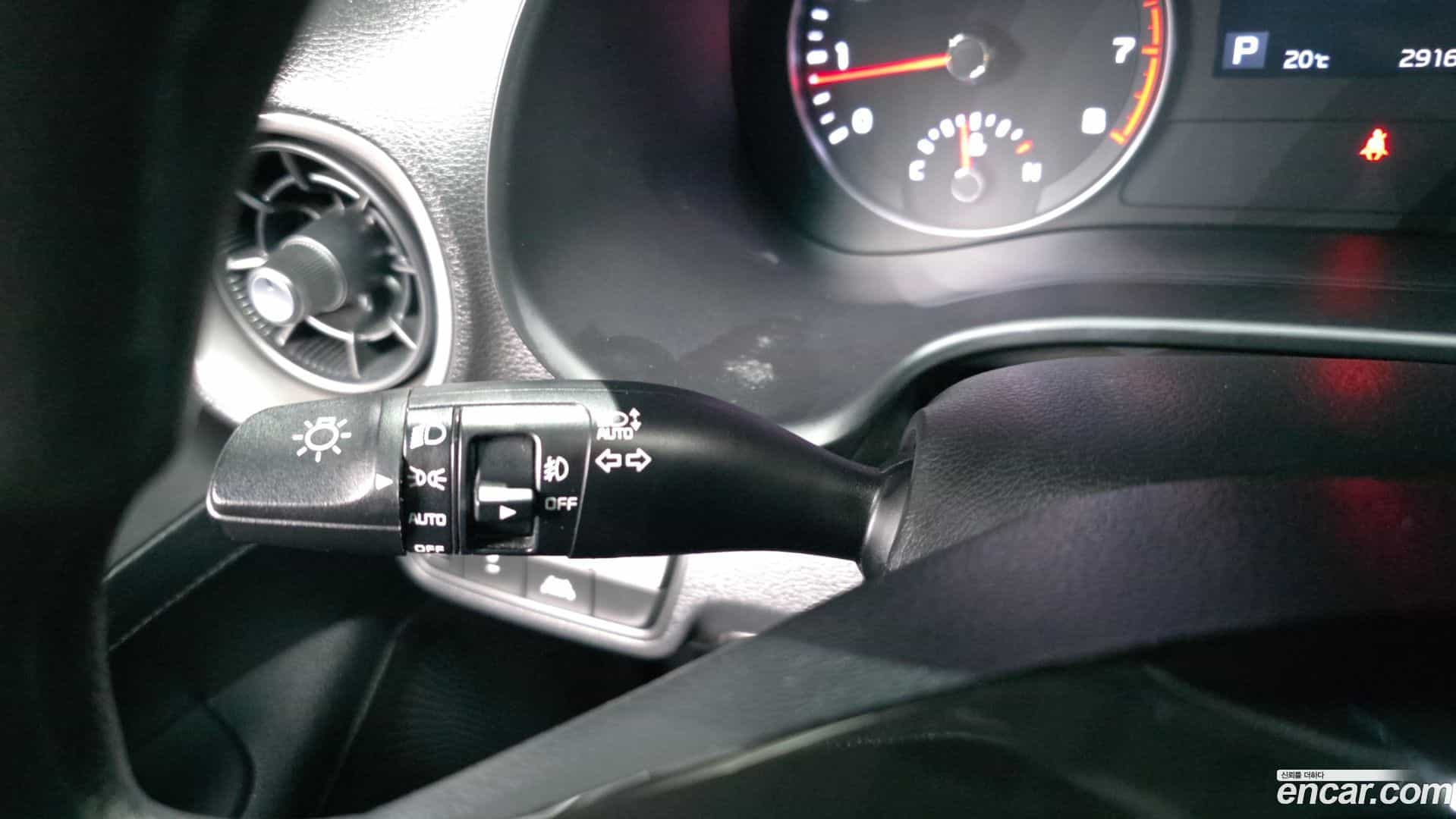 K3 Kia 2019.3-OPTION-042