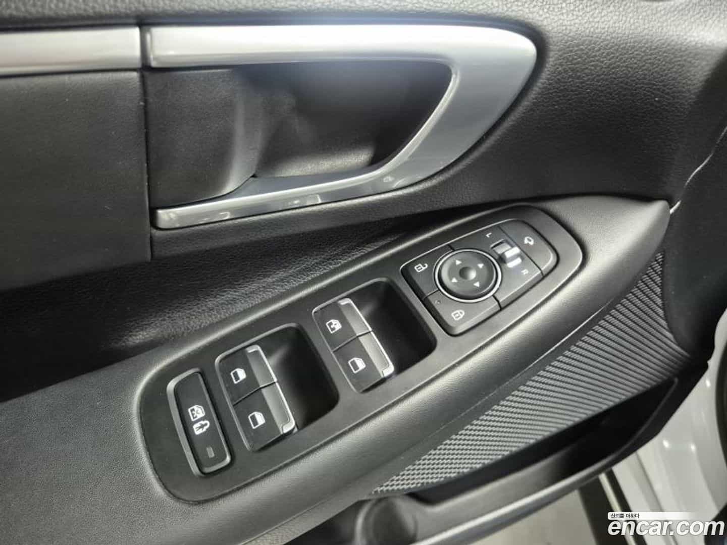 Sonata Hyundai 2020.6-INNER-010