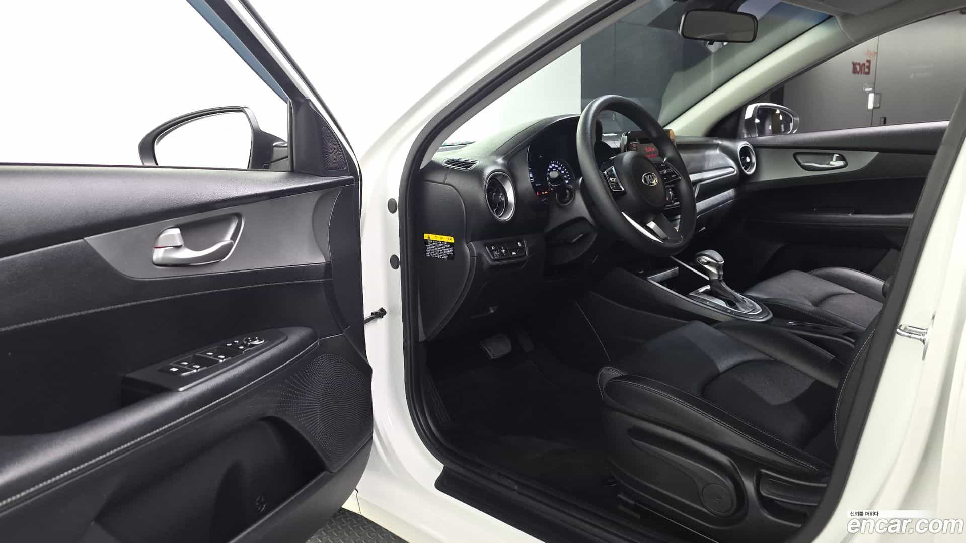 K3 Kia 2019.2-INNER-010
