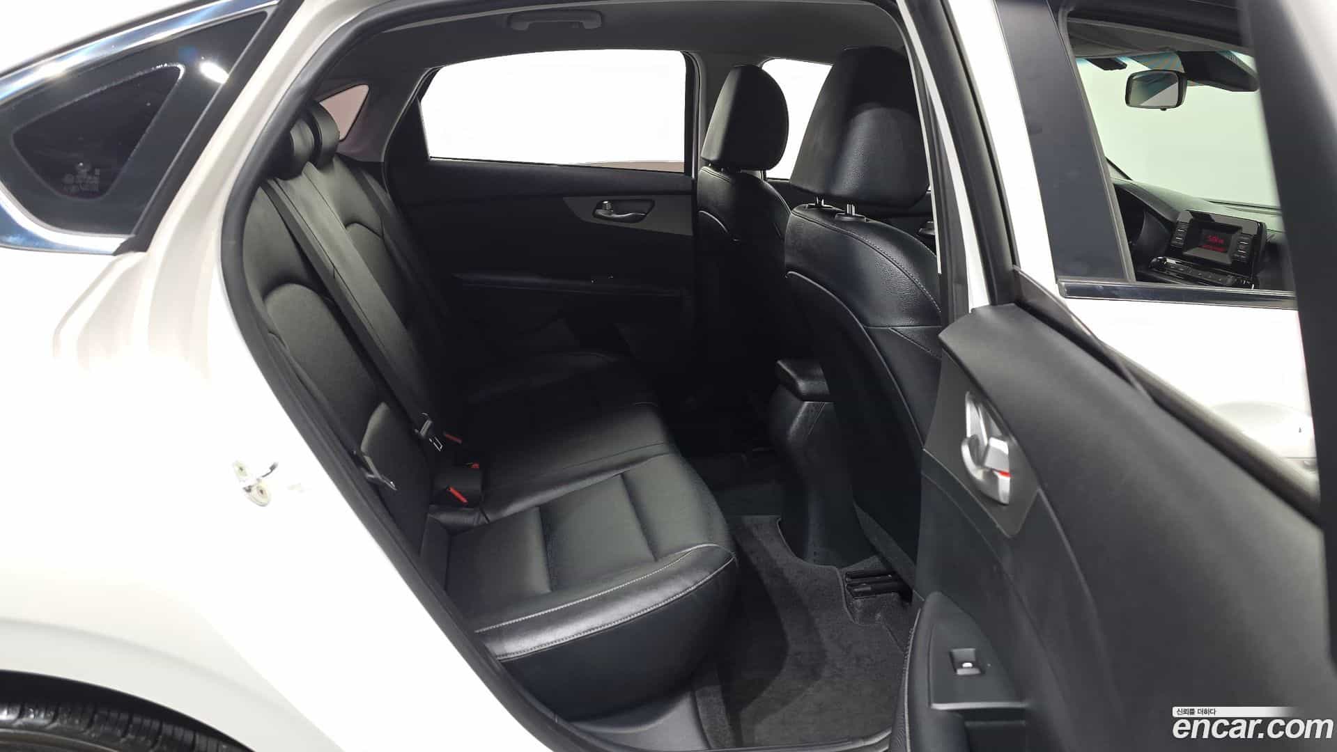 K3 Kia 2019.2-OPTION-016