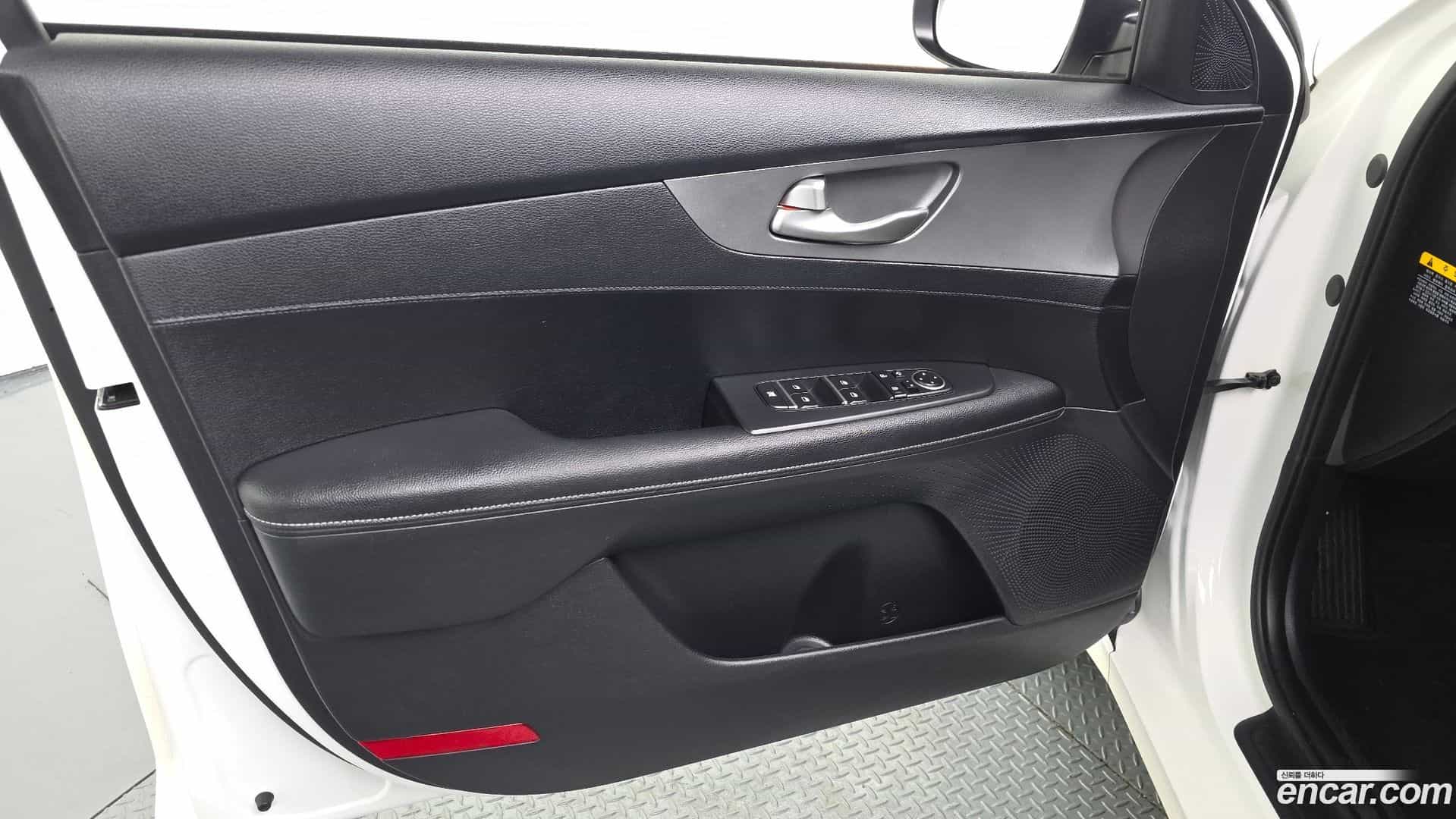K3 Kia 2019.2-INNER-034