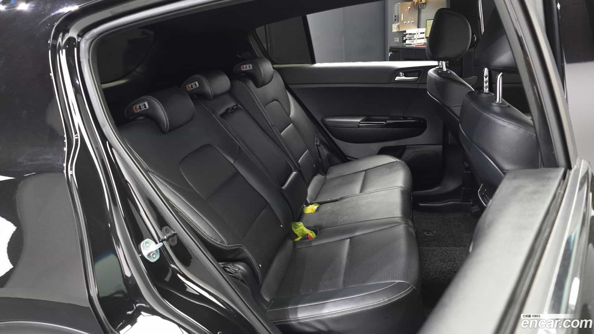 Sportage Kia 2018.9-OPTION-016