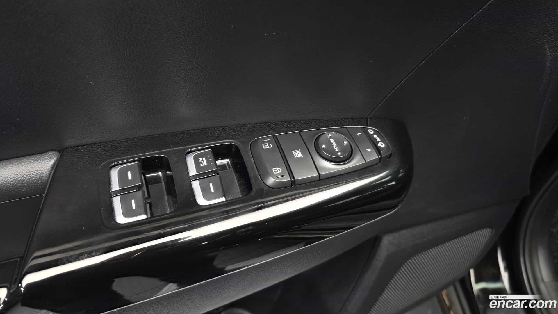 Sportage Kia 2018.9-OPTION-043