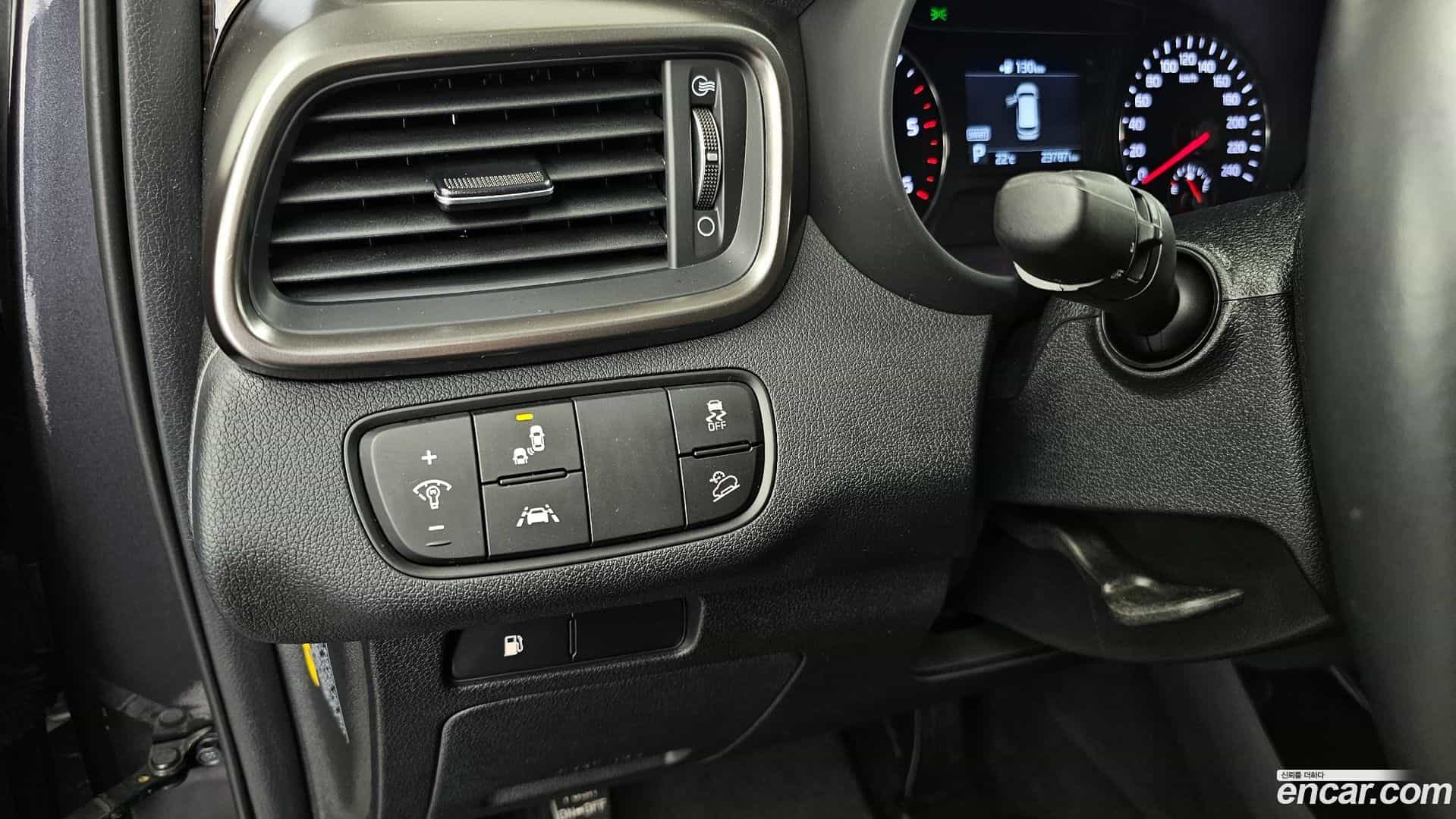 Sorento Kia 2019.6-OPTION-018