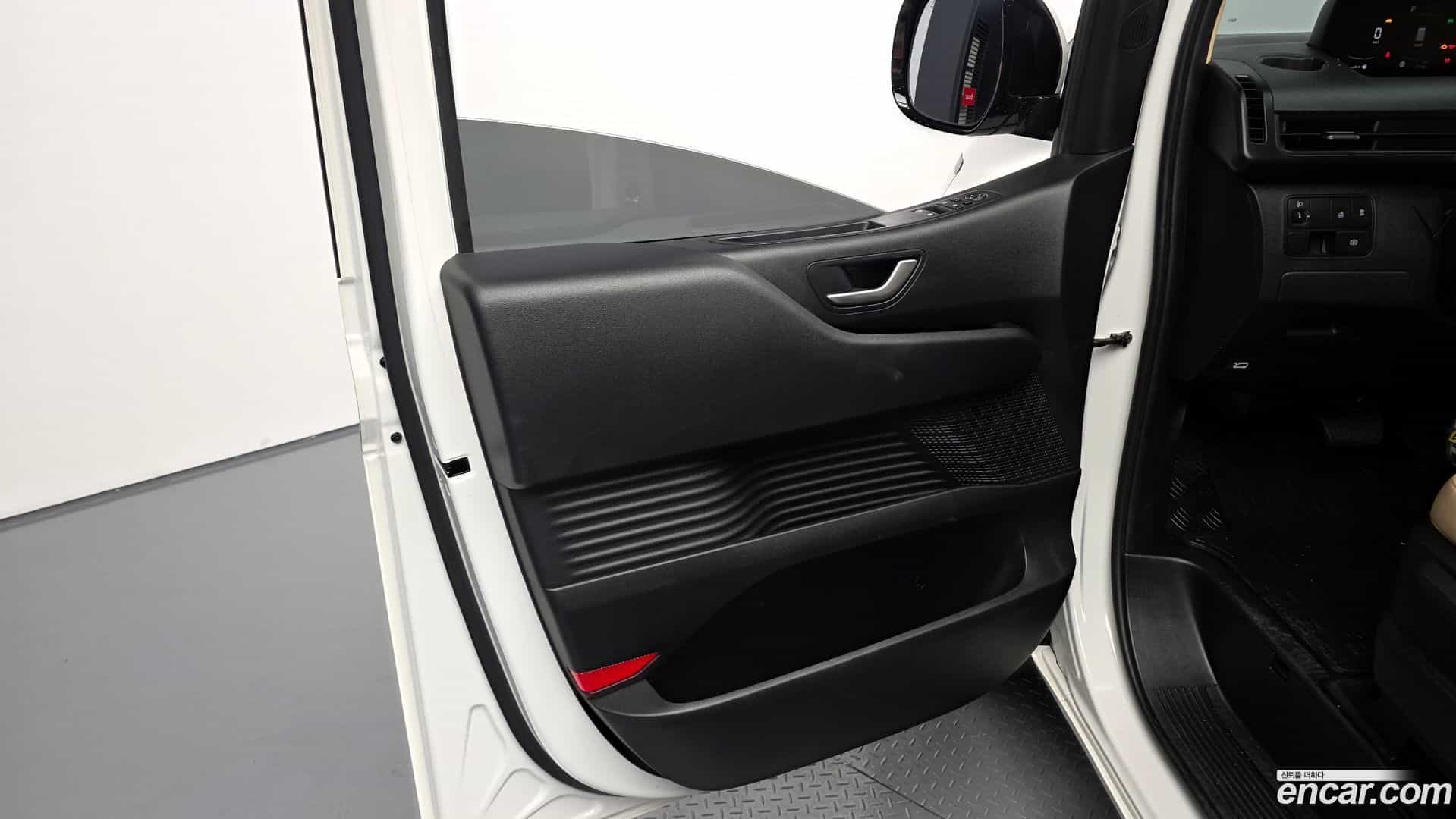 Staria Hyundai 2024.3-INNER-034