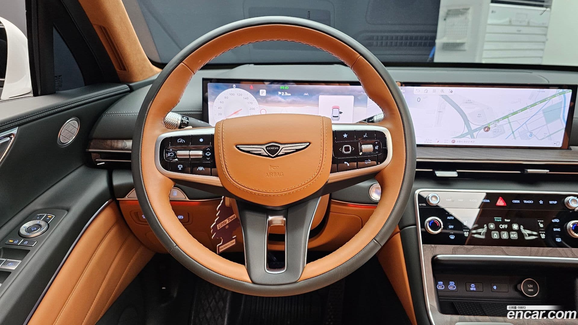 Main__Slider__Photo:GV80 Genesis 2024.2-12