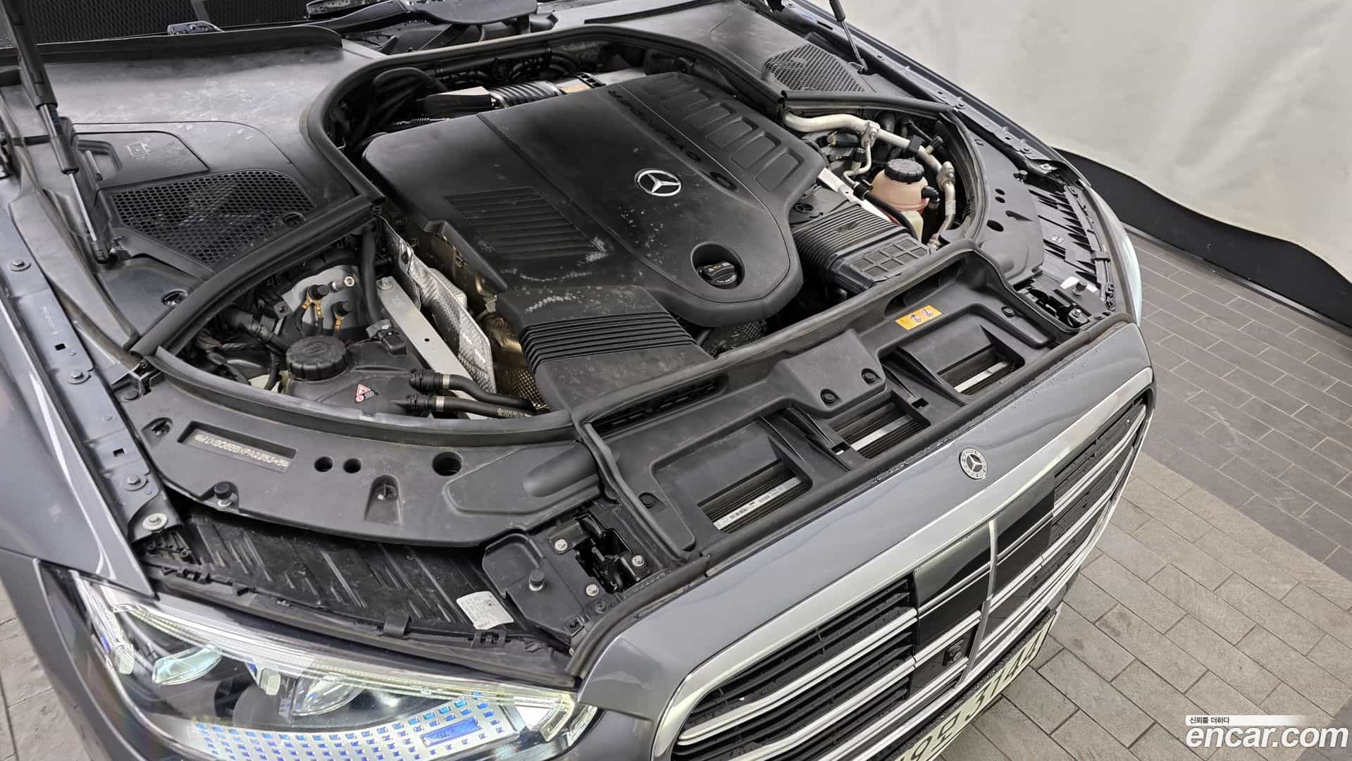 S-Class Mercedes-Benz 2023.6-OUTER-006