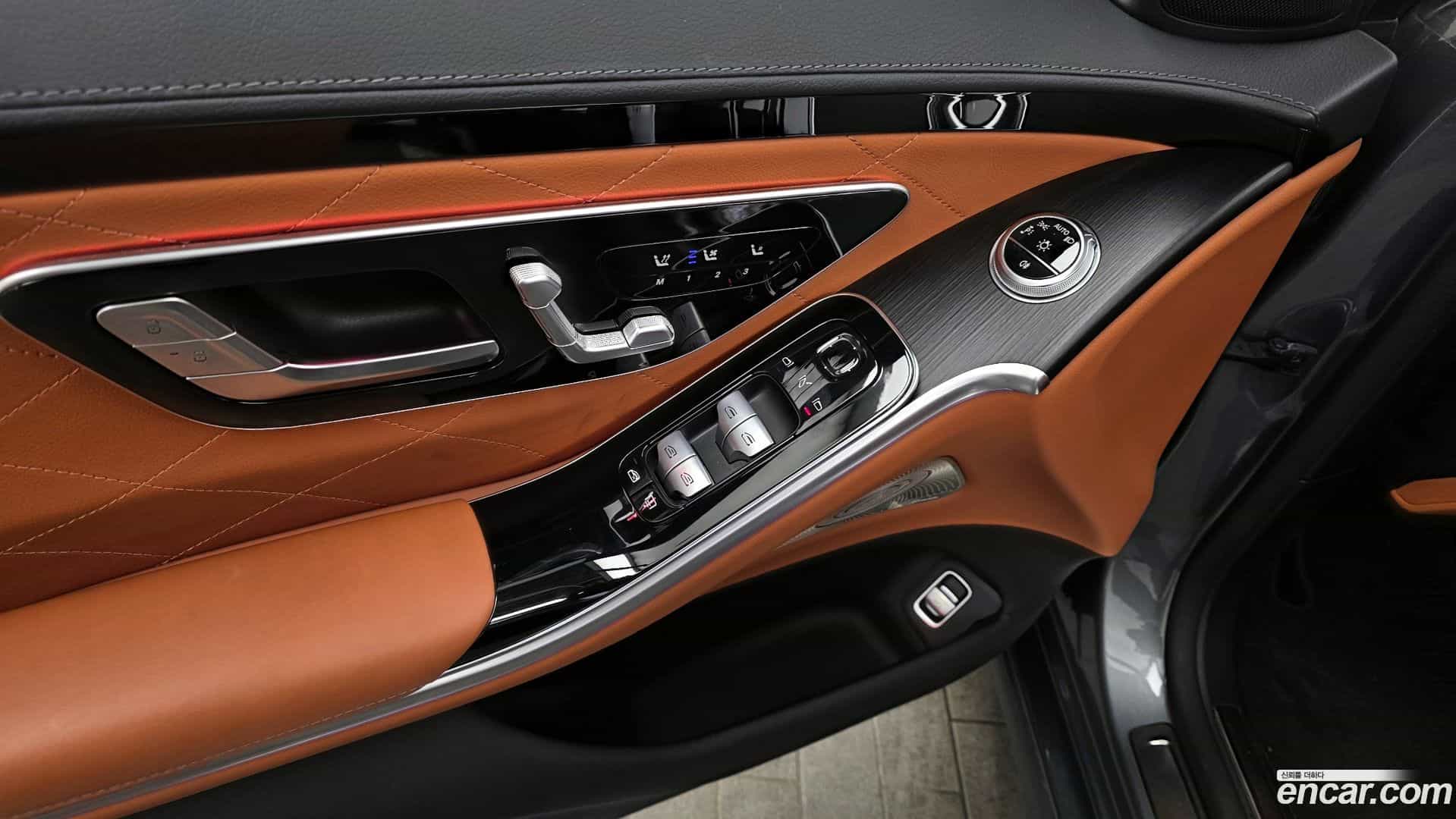 S-Class Mercedes-Benz 2023.6-OPTION-041
