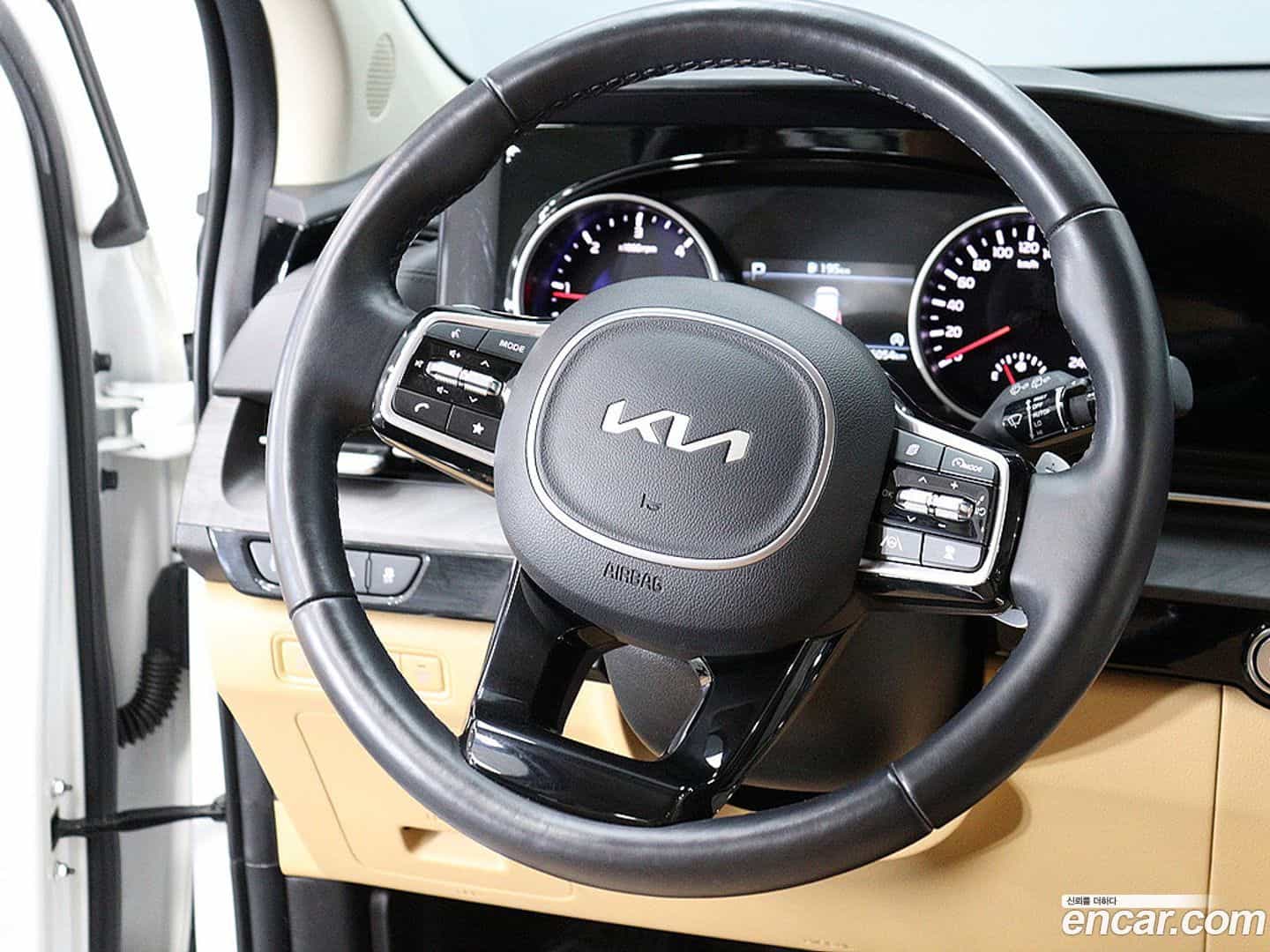 Canival Kia 2022.4-OPTION-018