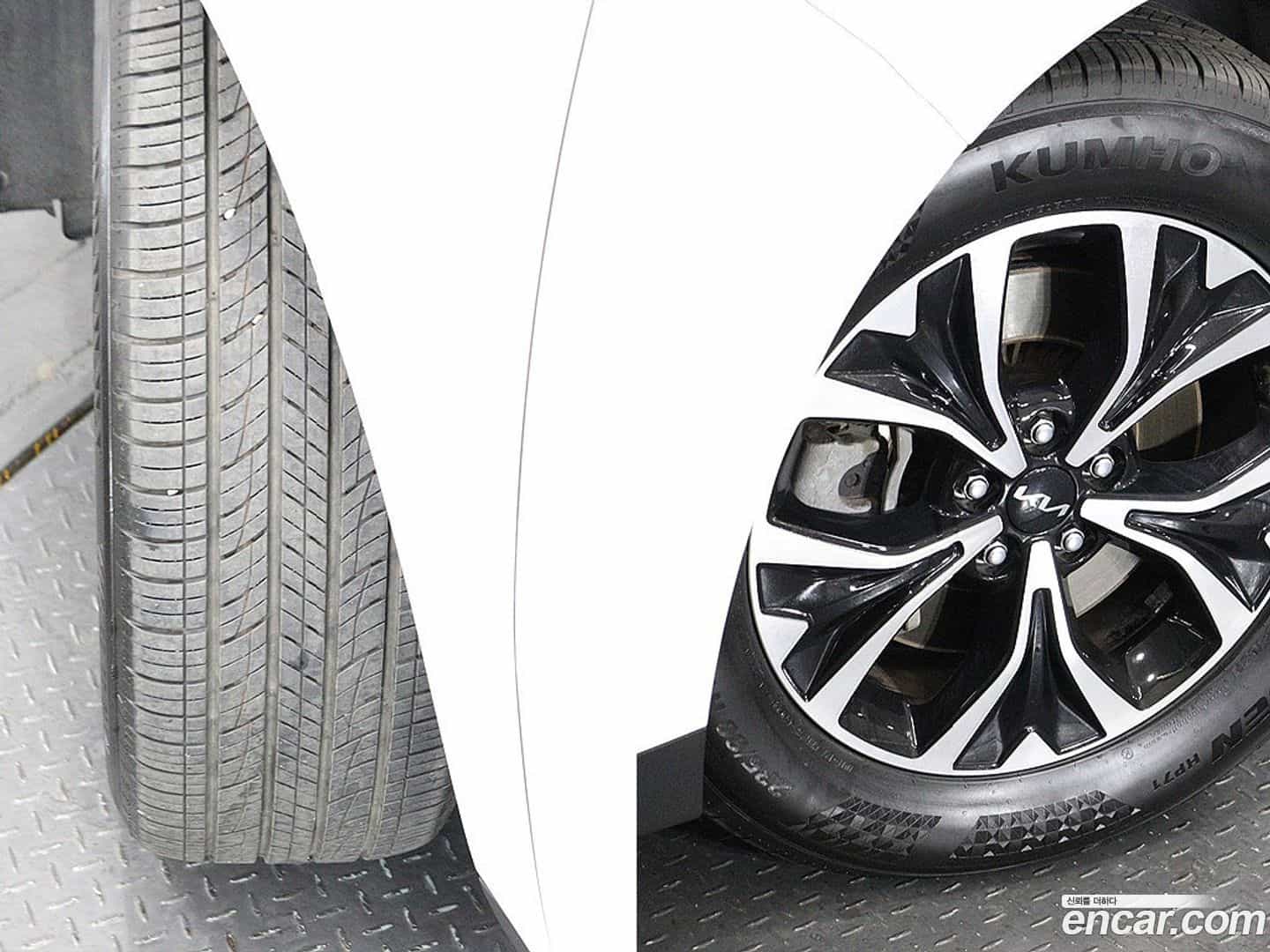 Canival Kia 2022.4-OPTION-024