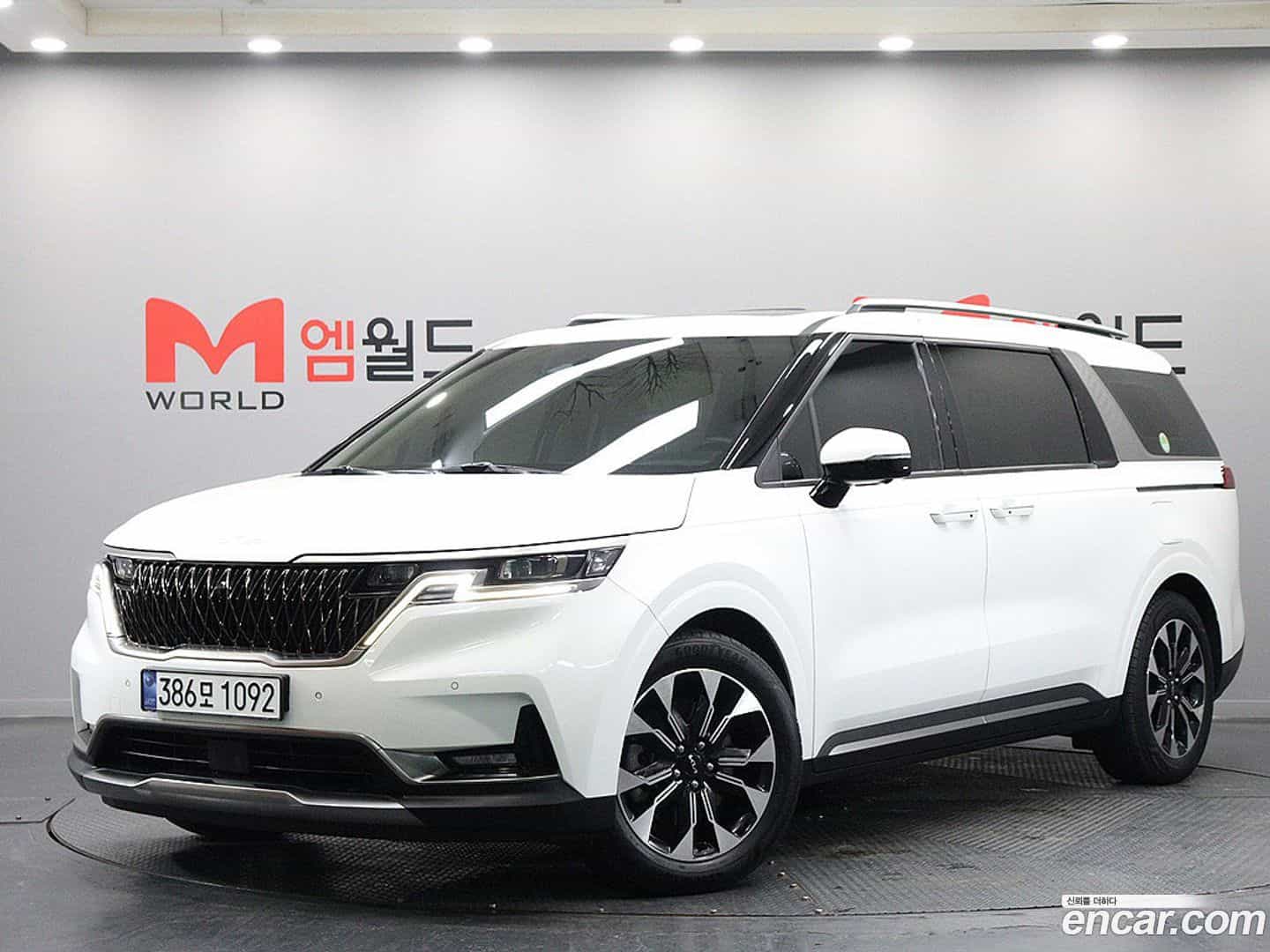 Canival Kia 2022.2-OUTER-001
