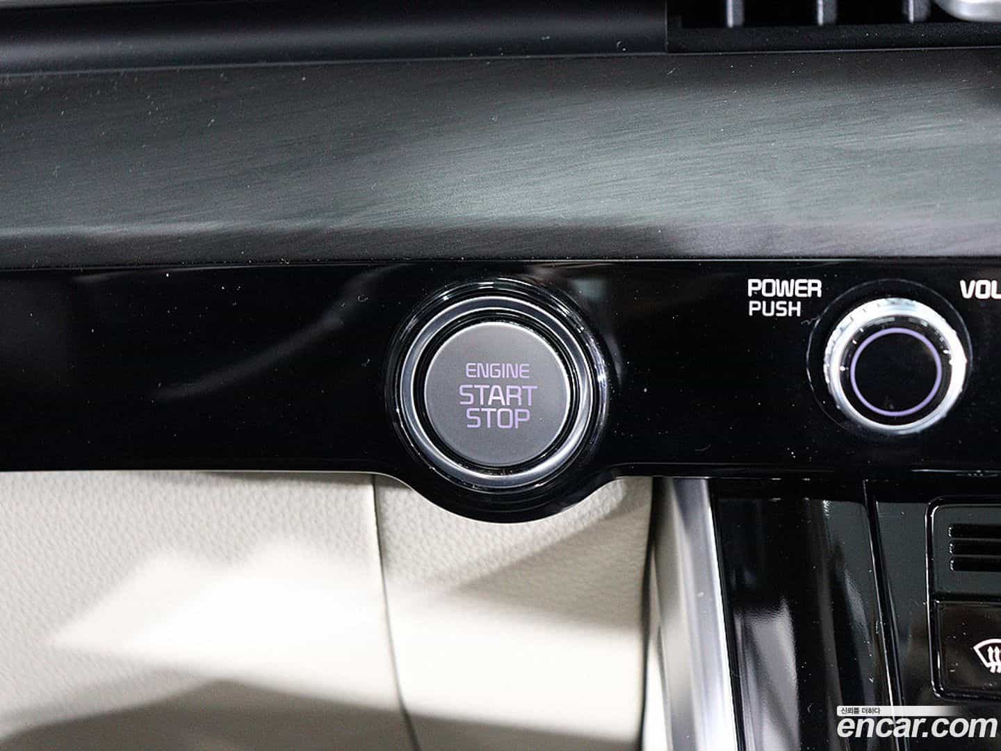 Canival Kia 2022.2-INNER-009