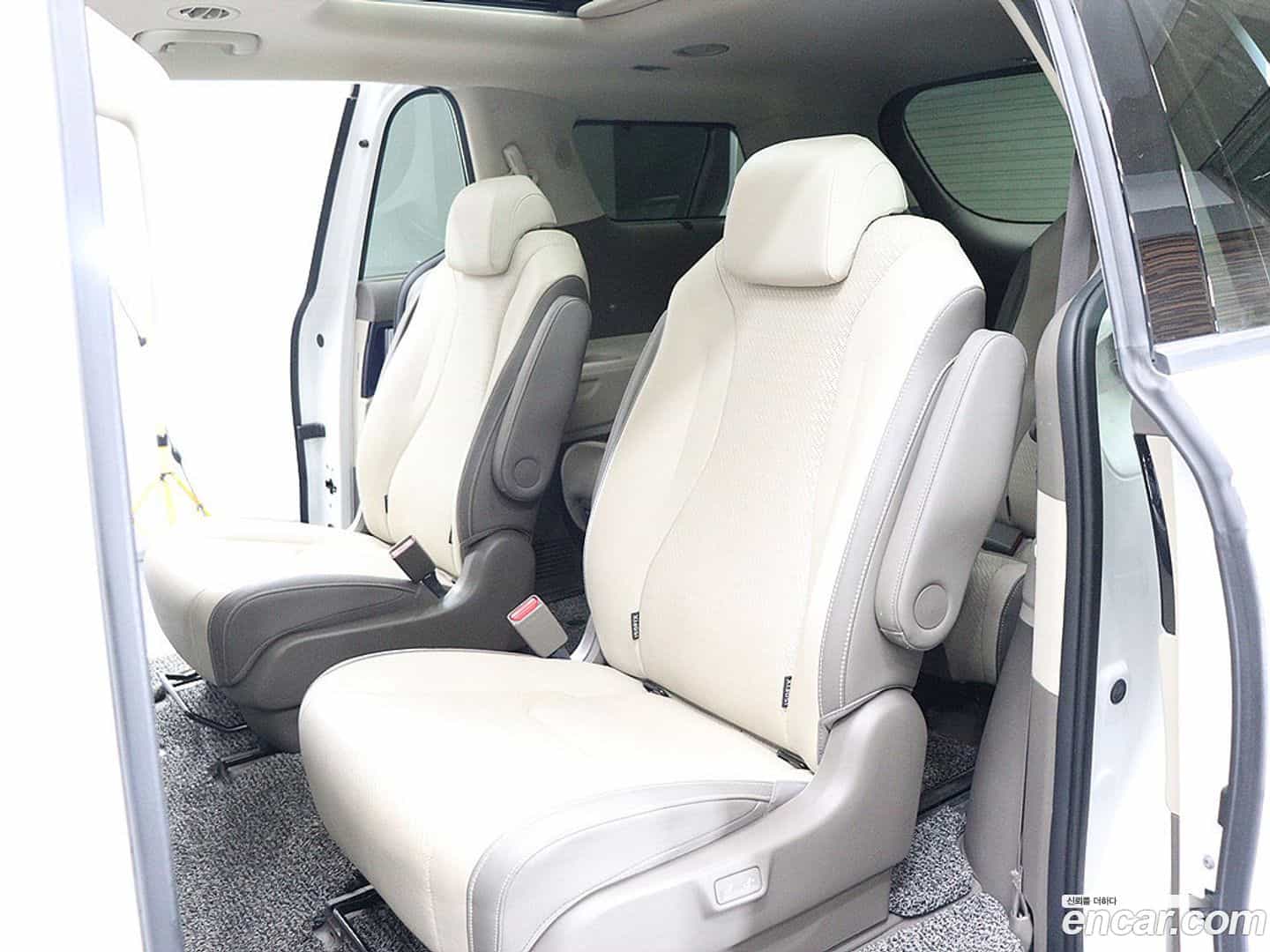 Canival Kia 2022.2-OPTION-020