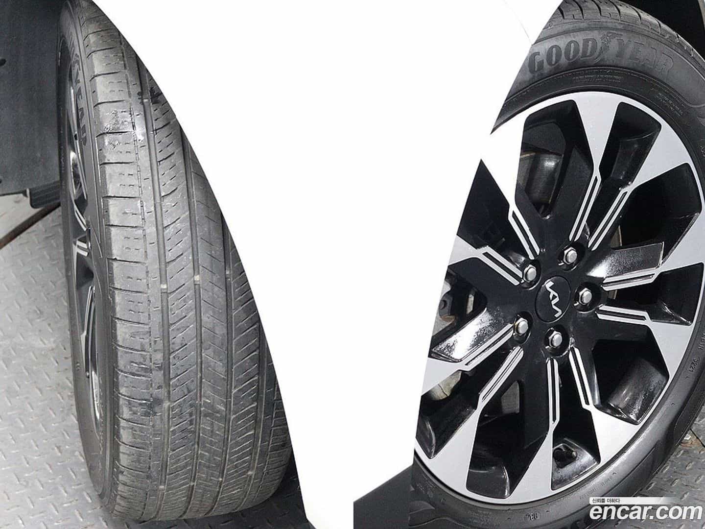 Canival Kia 2022.2-OPTION-024