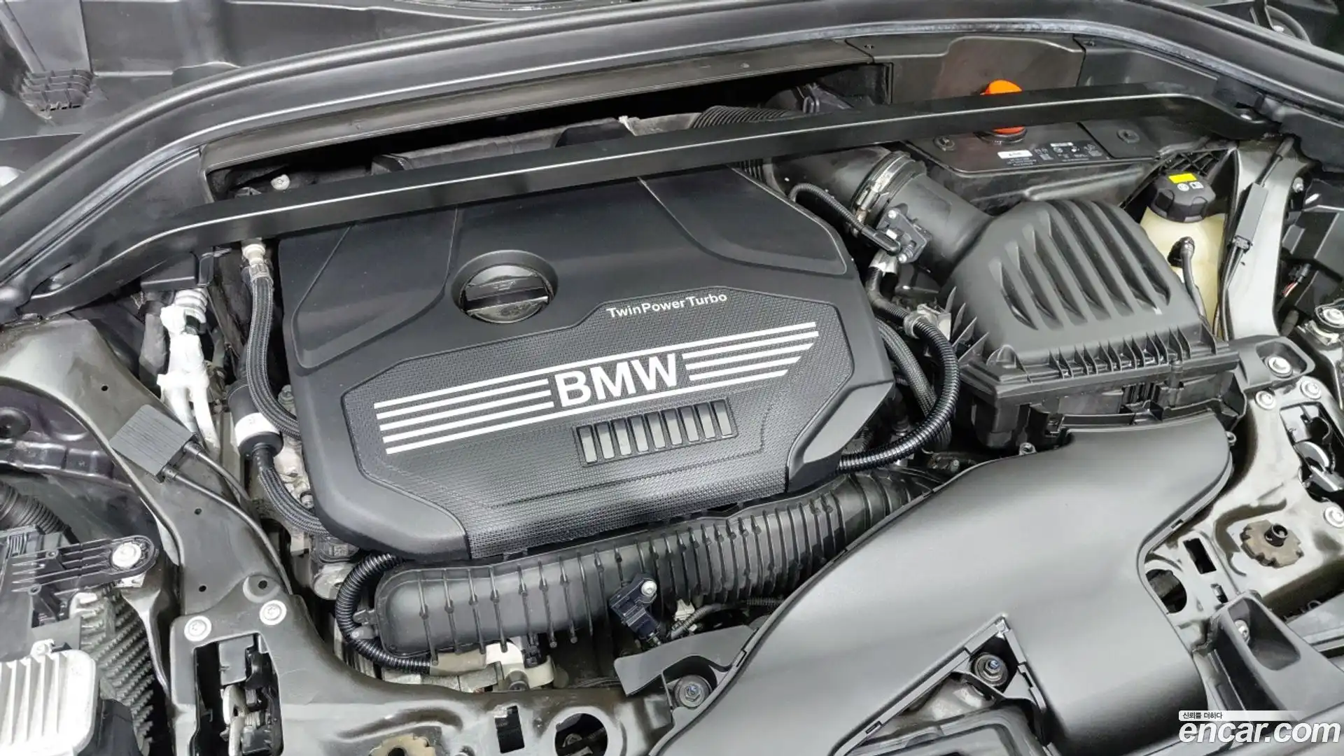 X2 (F39) BMW 2021.0-OUTER-006