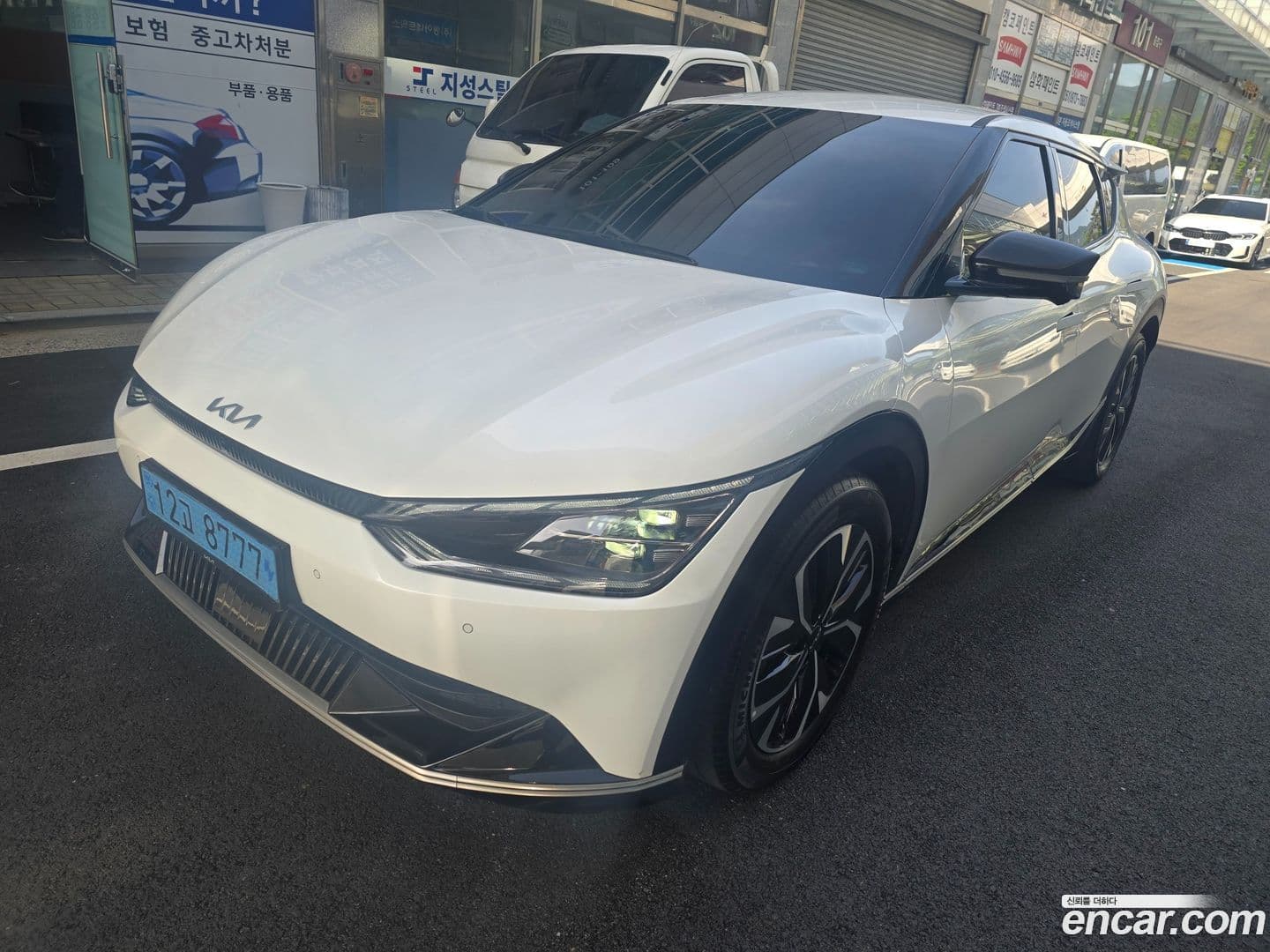 Main__Slider__Photo:EV6 Kia 2022.4-0