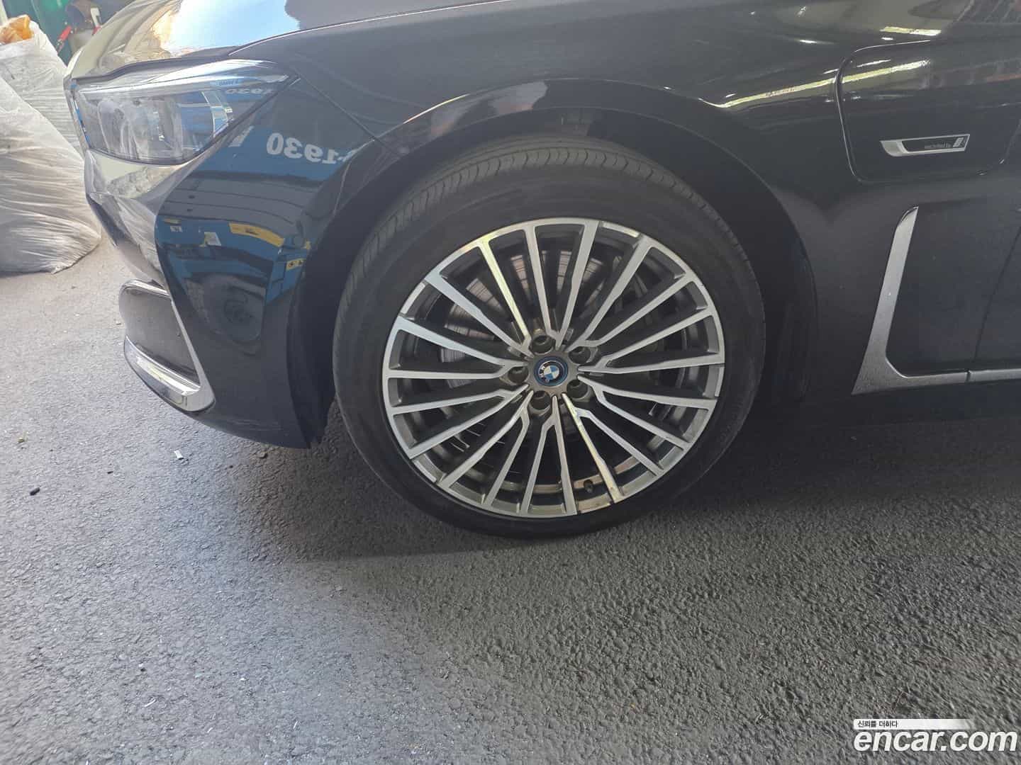 7-Series BMW 2022.11-OUTER-005