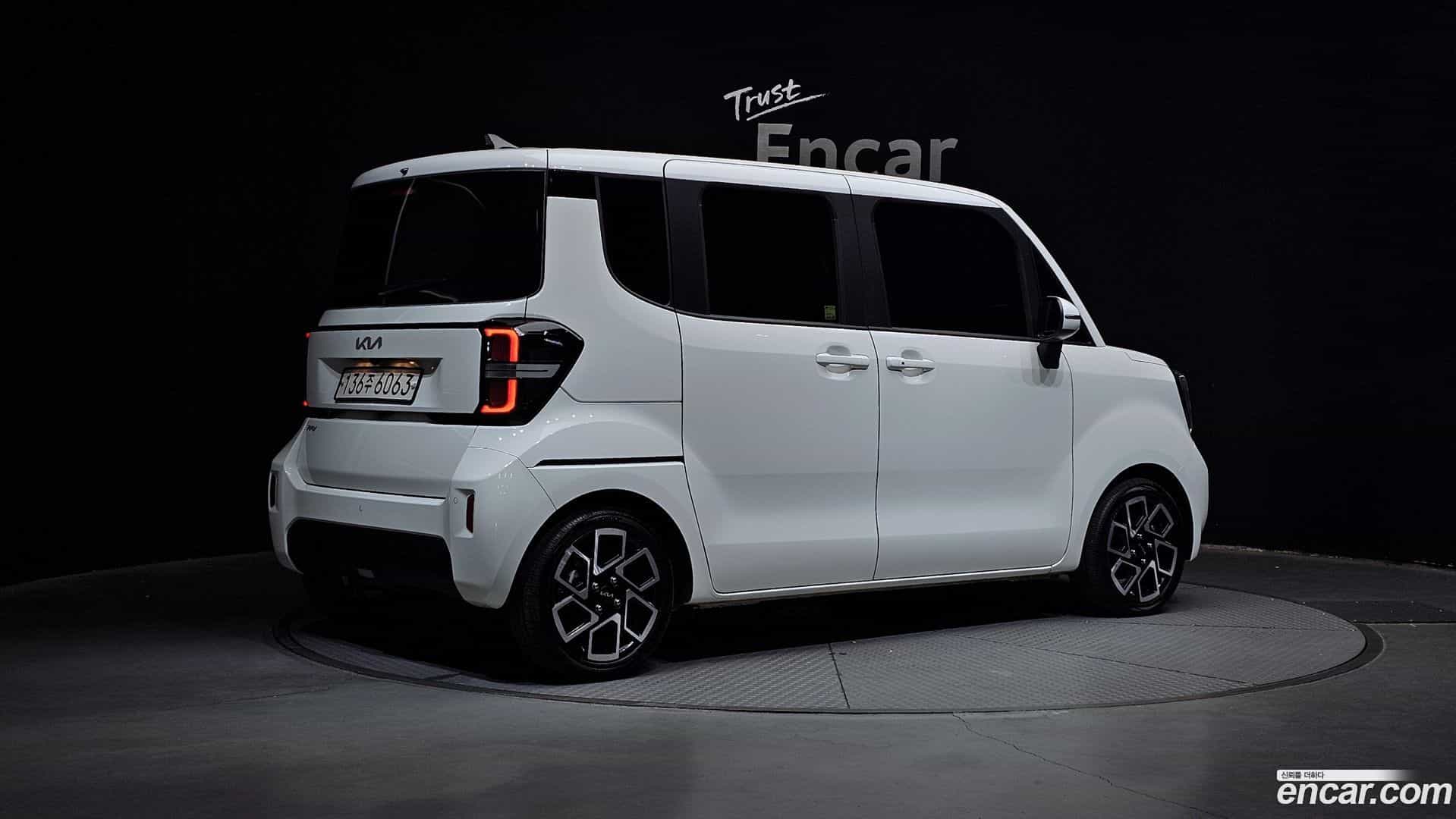 RAY Kia 2023.2-OUTER-002