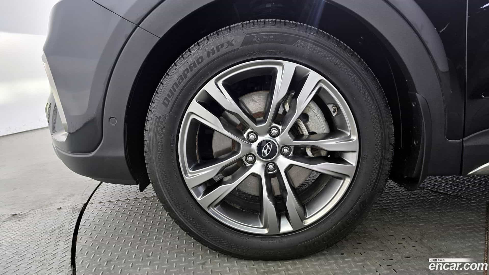 Maxcruz Hyundai 2017.8-OUTER-005