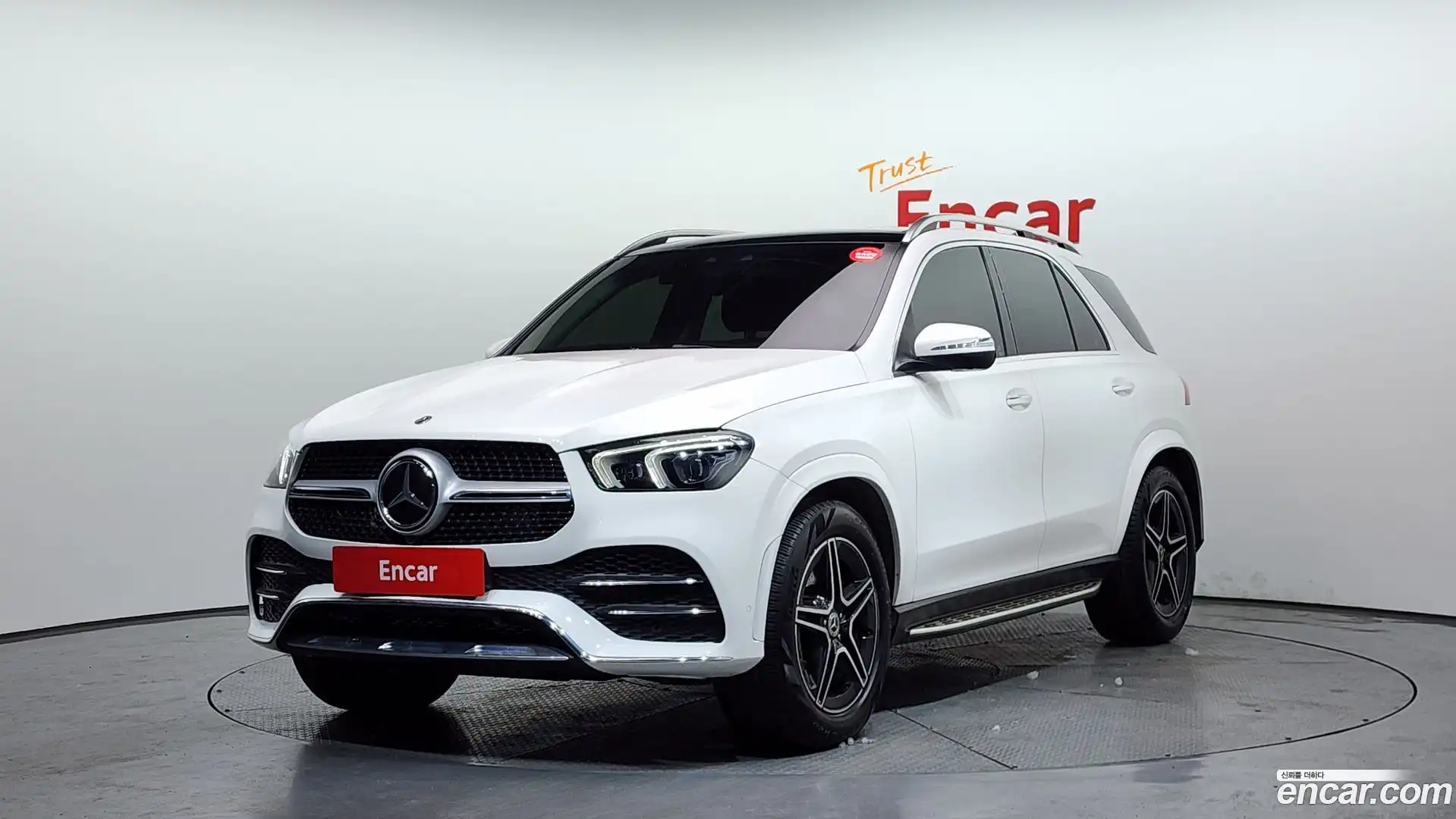 GLE-Class Mercedes-Benz 2021.5-OUTER-001