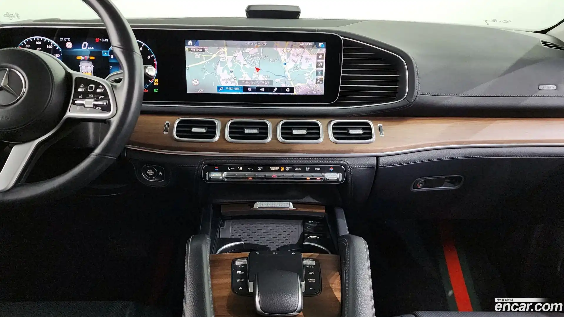 GLE-Class Mercedes-Benz 2021.5-OPTION-018