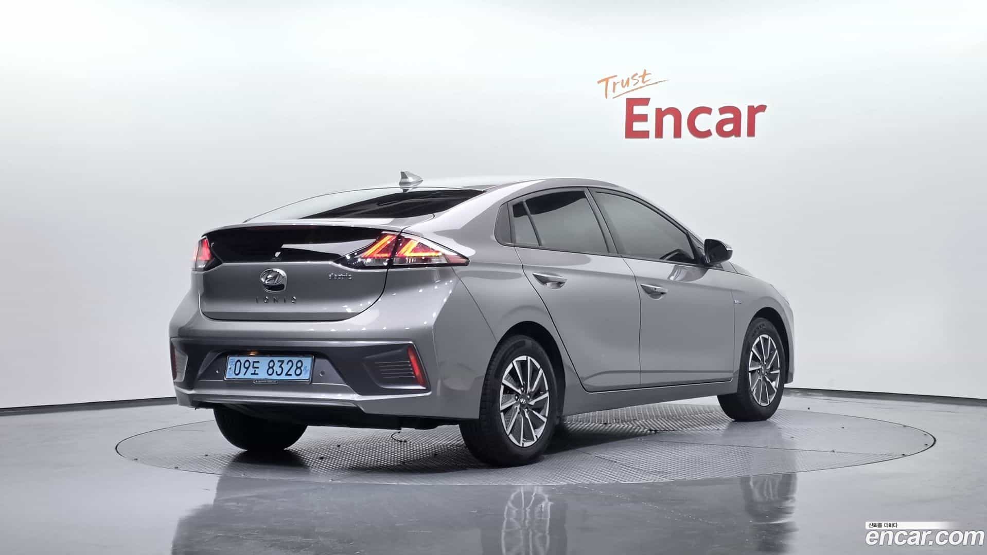 Ioniq Hyundai 2020.9-OUTER-002