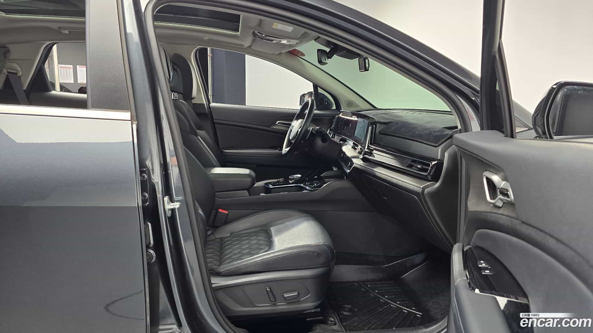 Sportage Kia 2022.2-INNER-036