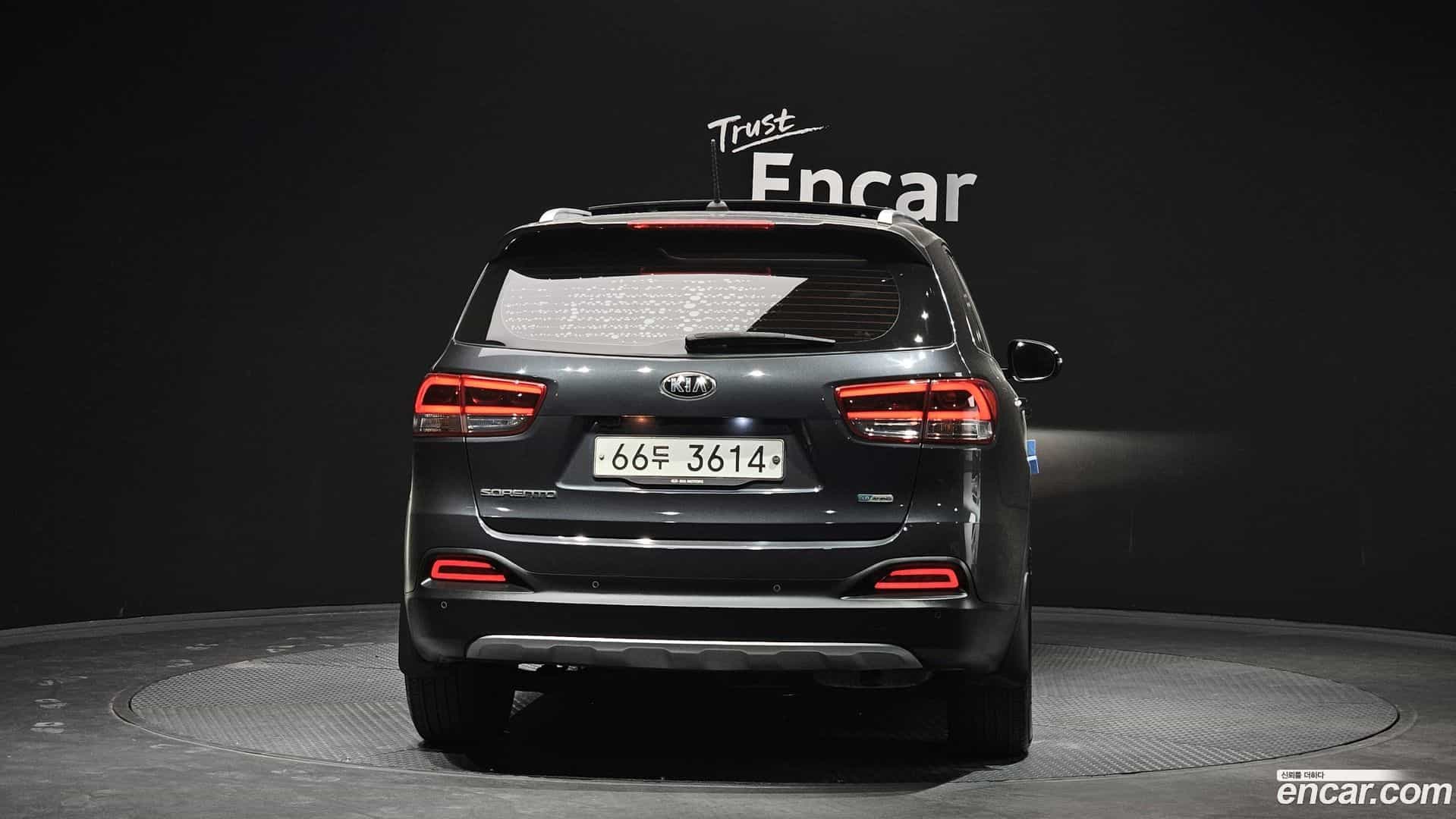 Sorento Kia 2015.6-OUTER-004