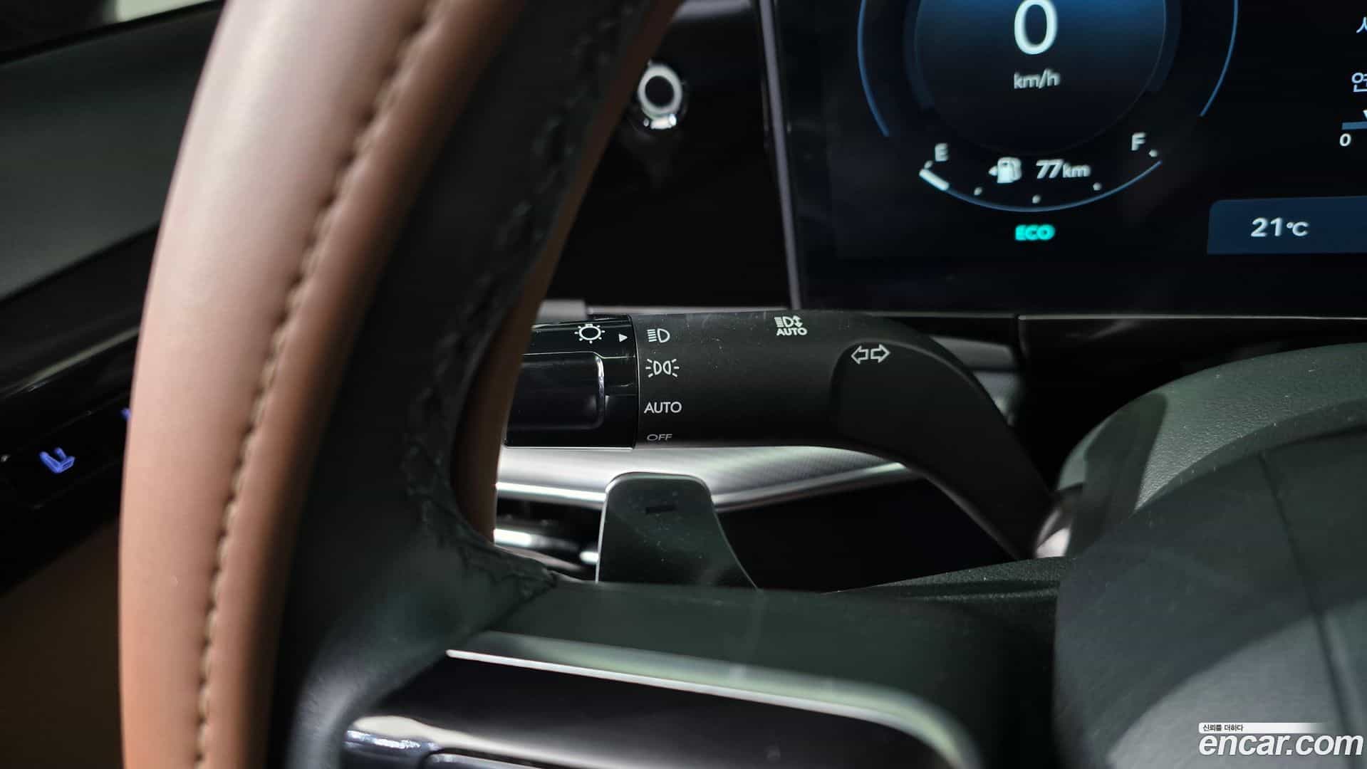 Grandeur Hyundai 2023.0-OPTION-048