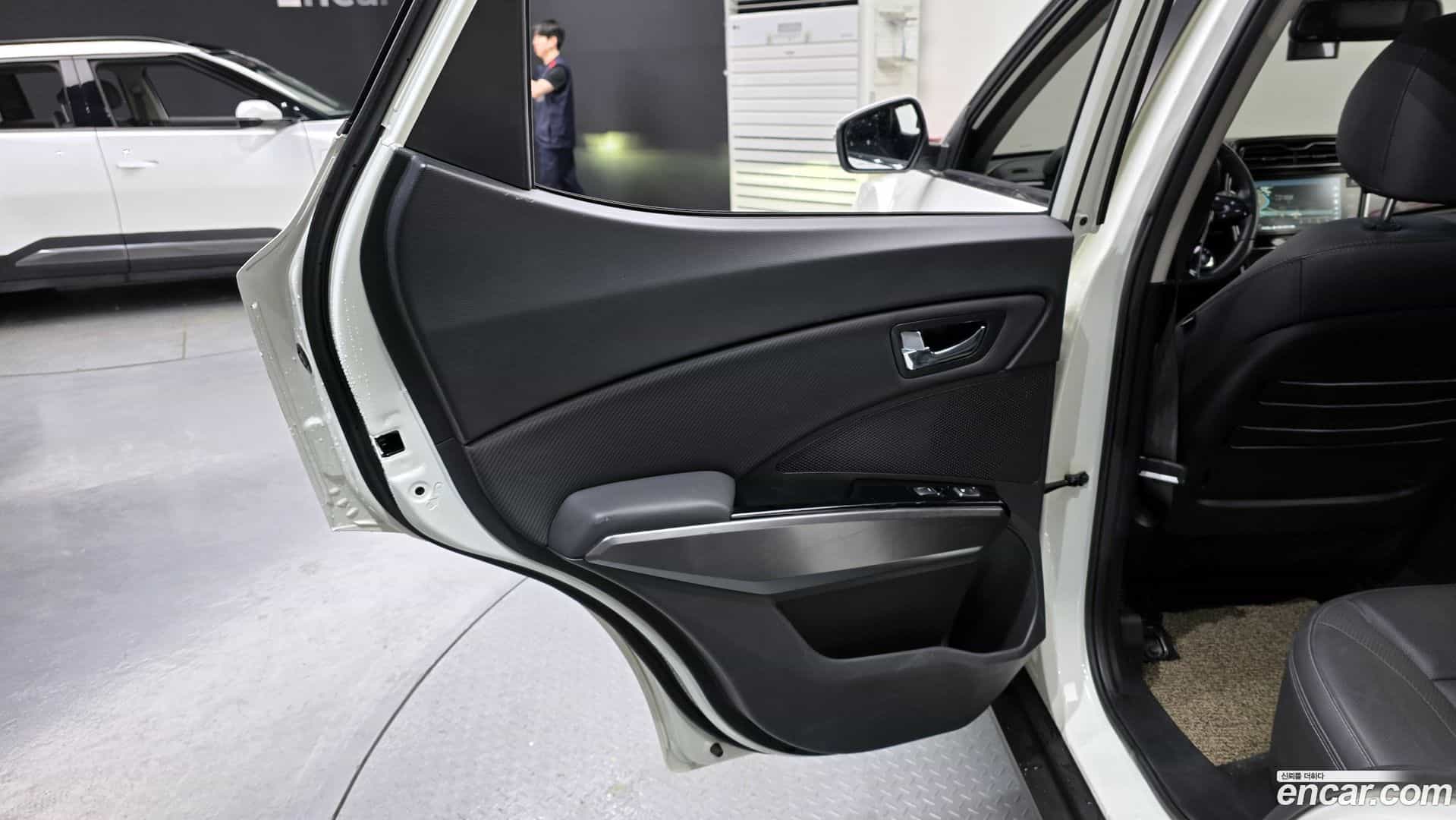 TIBOLI KG Mobility 2020.10-INNER-035