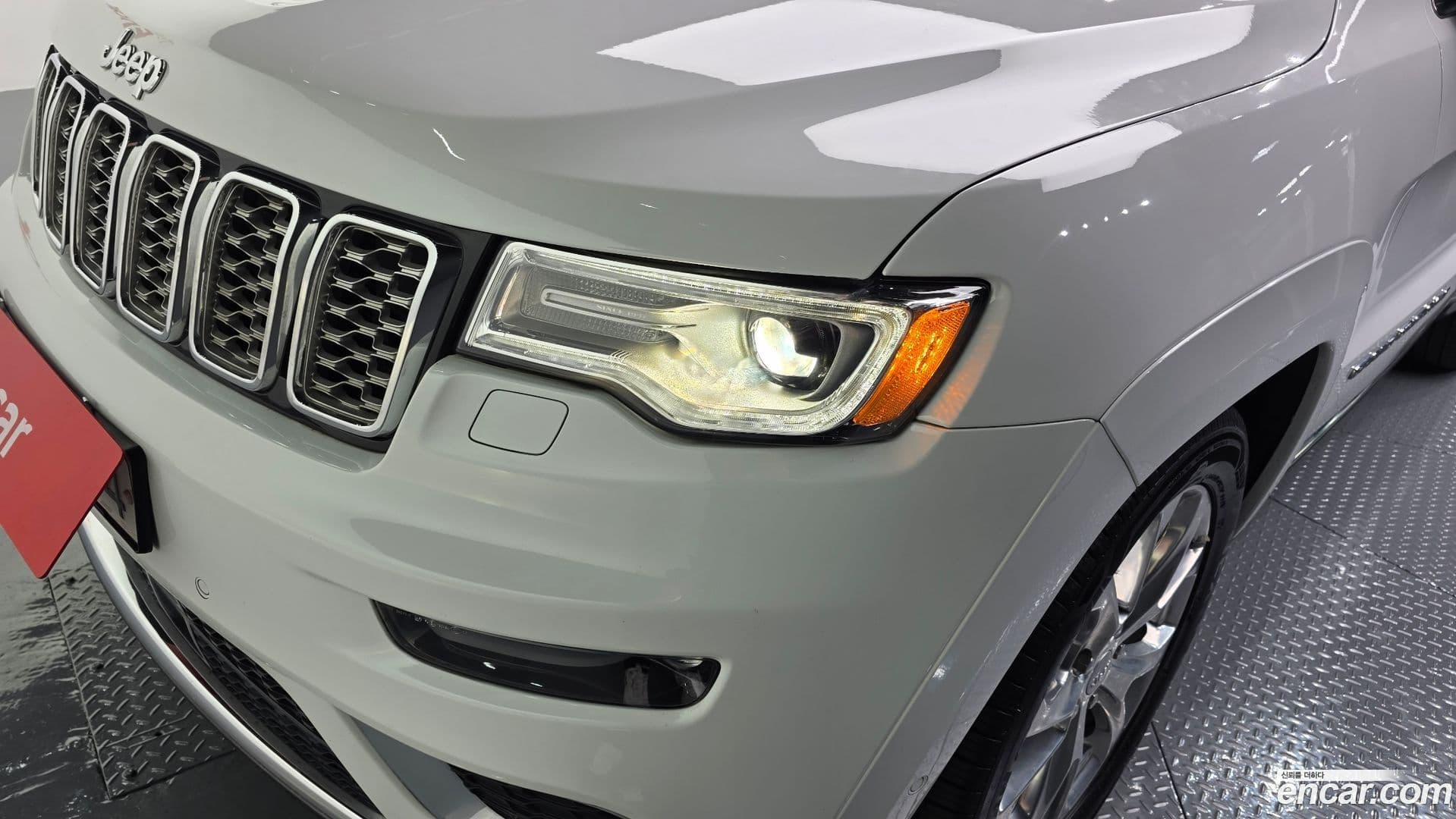 Main__Slider__Photo:Cherokee Jeep 2019.9-21