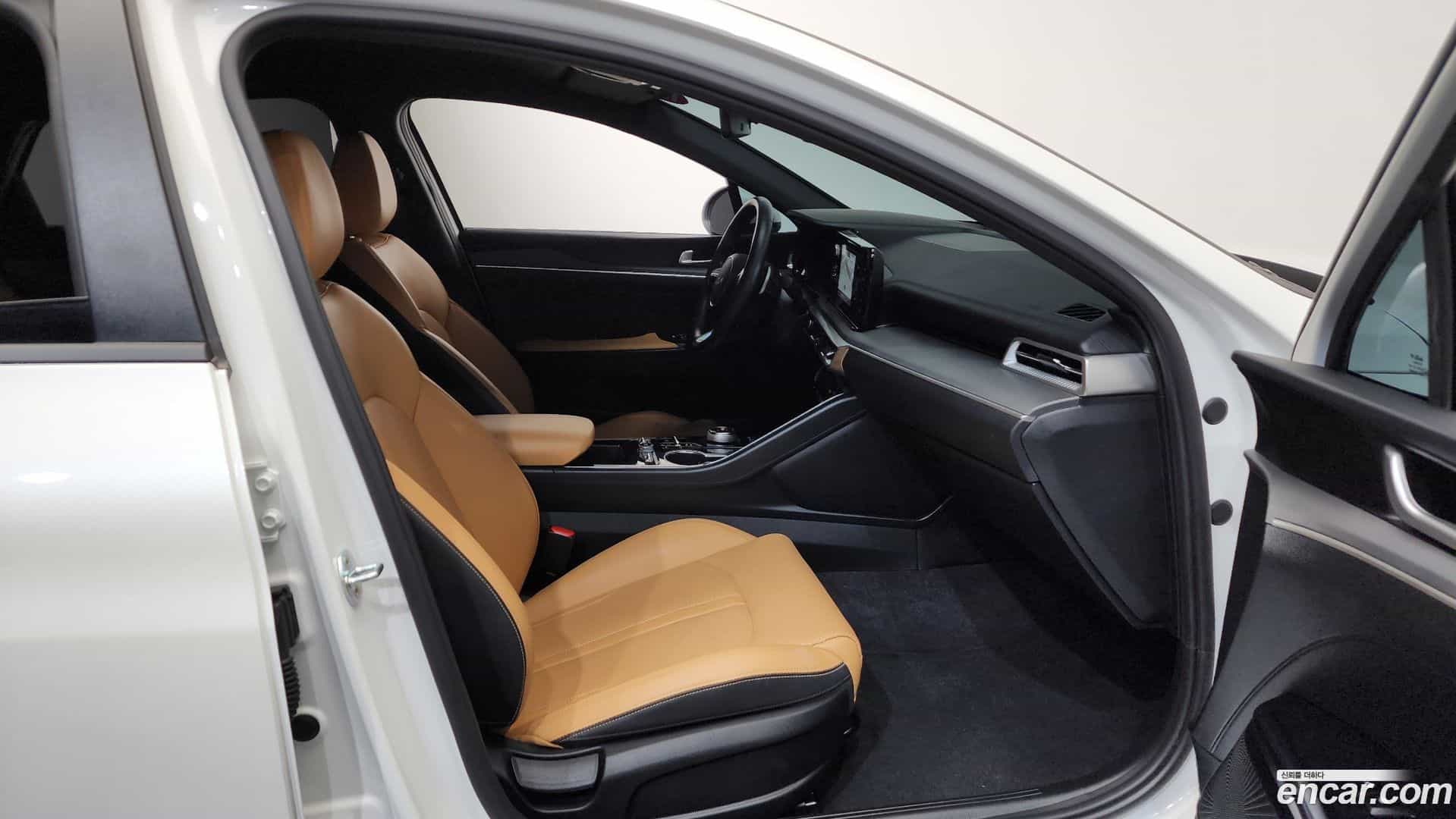 K5 Kia 2022.1-INNER-036