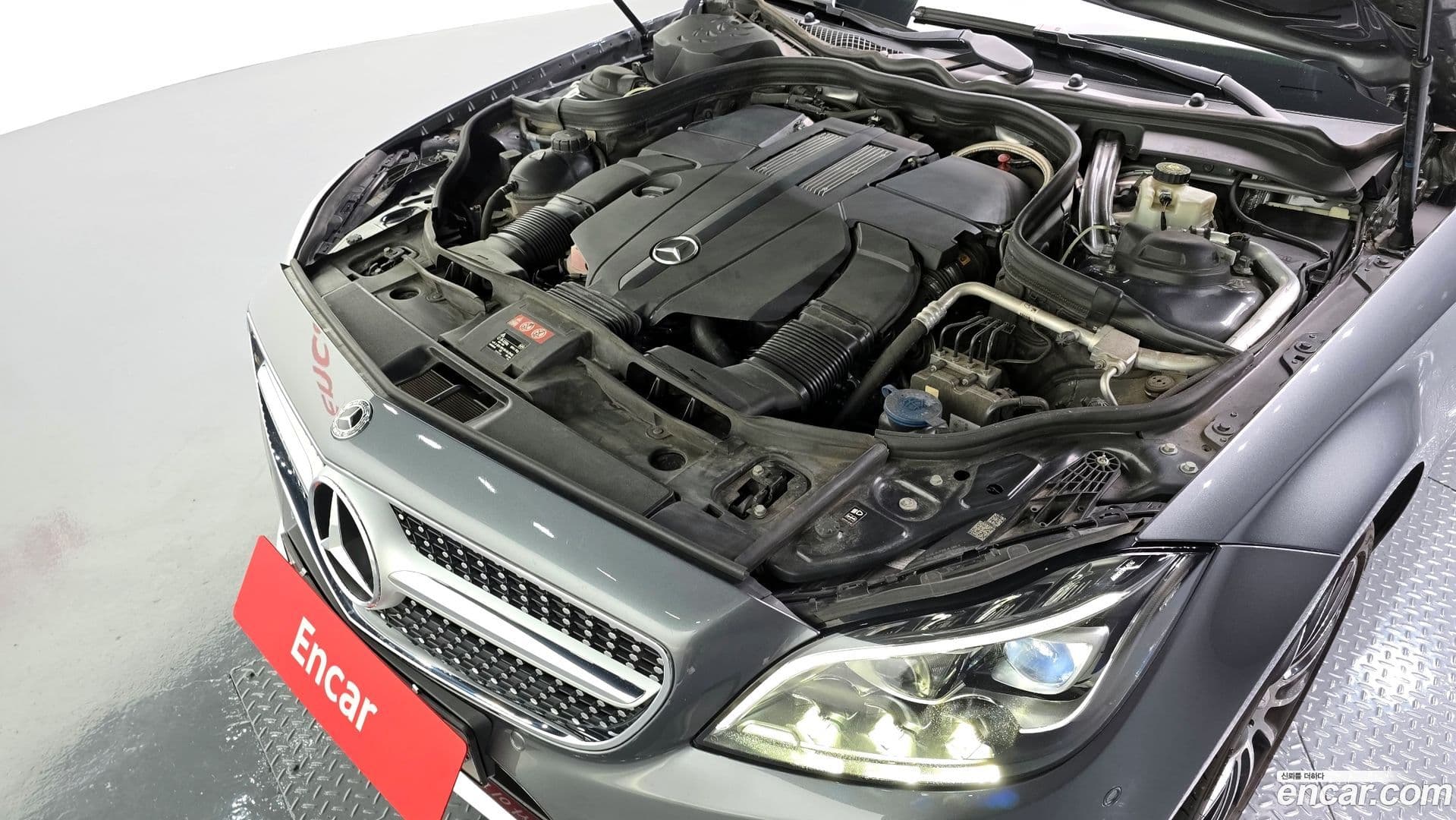 Main__Slider__Photo:CLS-Class Mercedes-Benz 2017.5-5