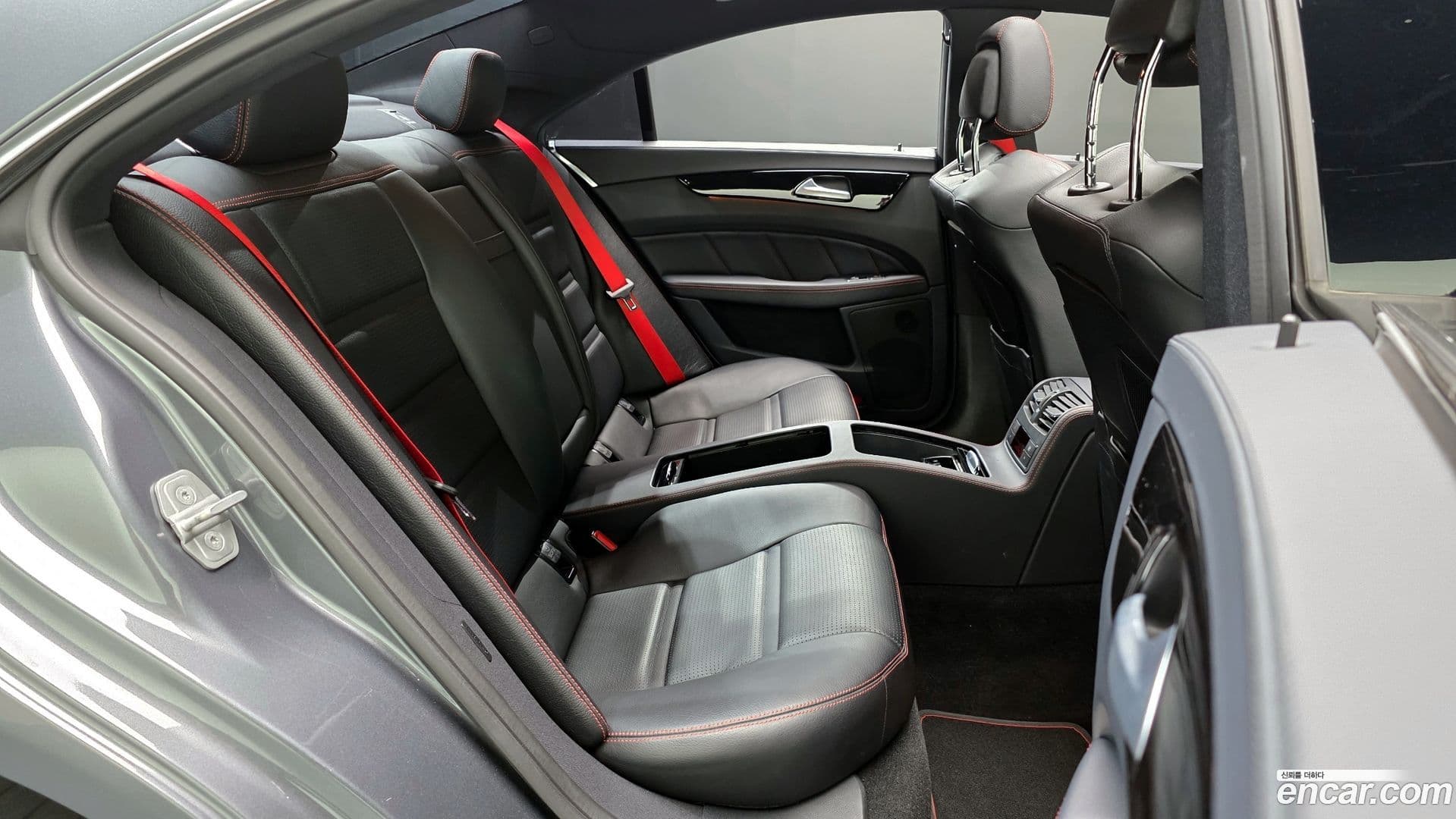 Main__Slider__Photo:CLS-Class Mercedes-Benz 2017.5-10