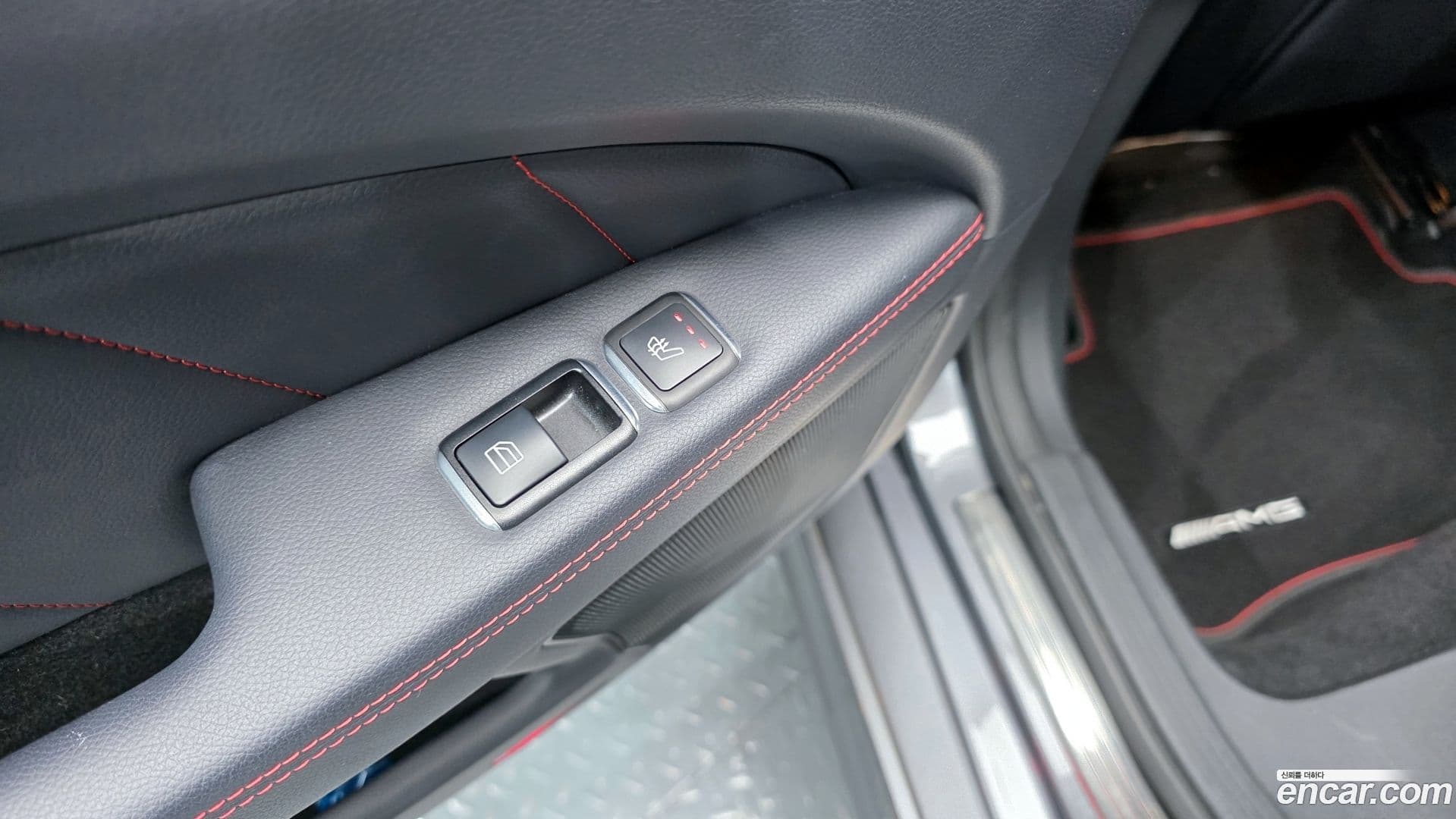 Main__Slider__Photo:CLS-Class Mercedes-Benz 2017.5-19