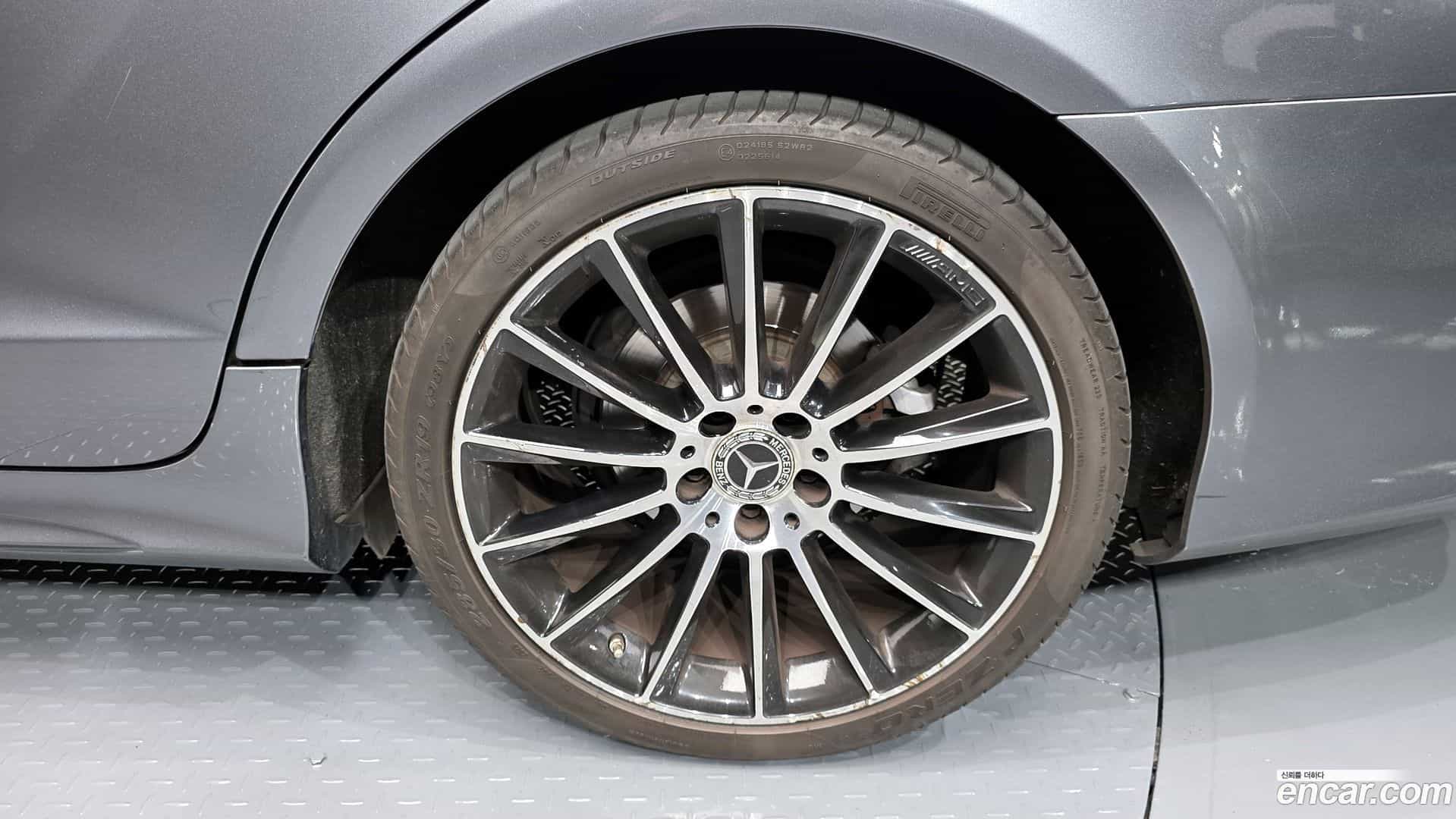 CLS-Class Mercedes-Benz 2017.5-OUTER-031