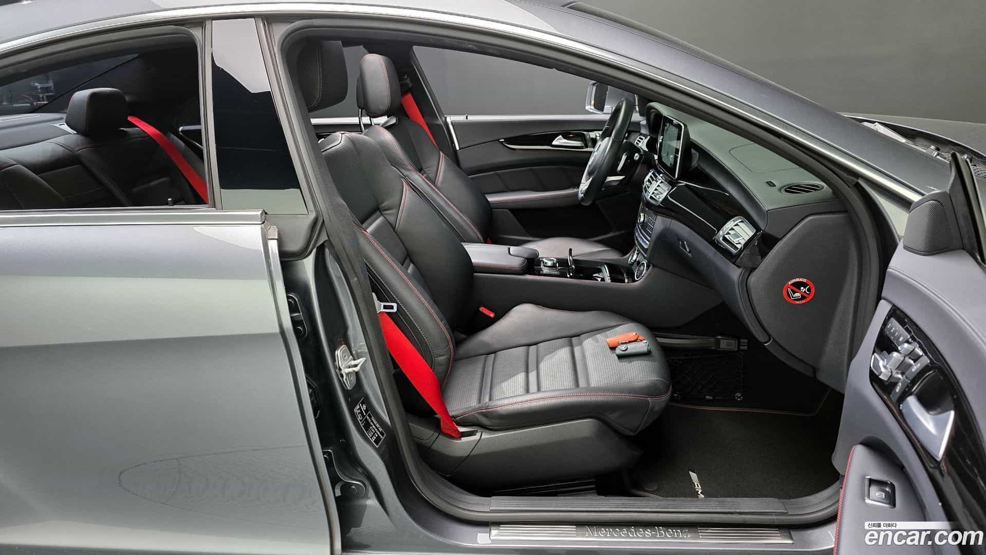 CLS-Class Mercedes-Benz 2017.5-INNER-036