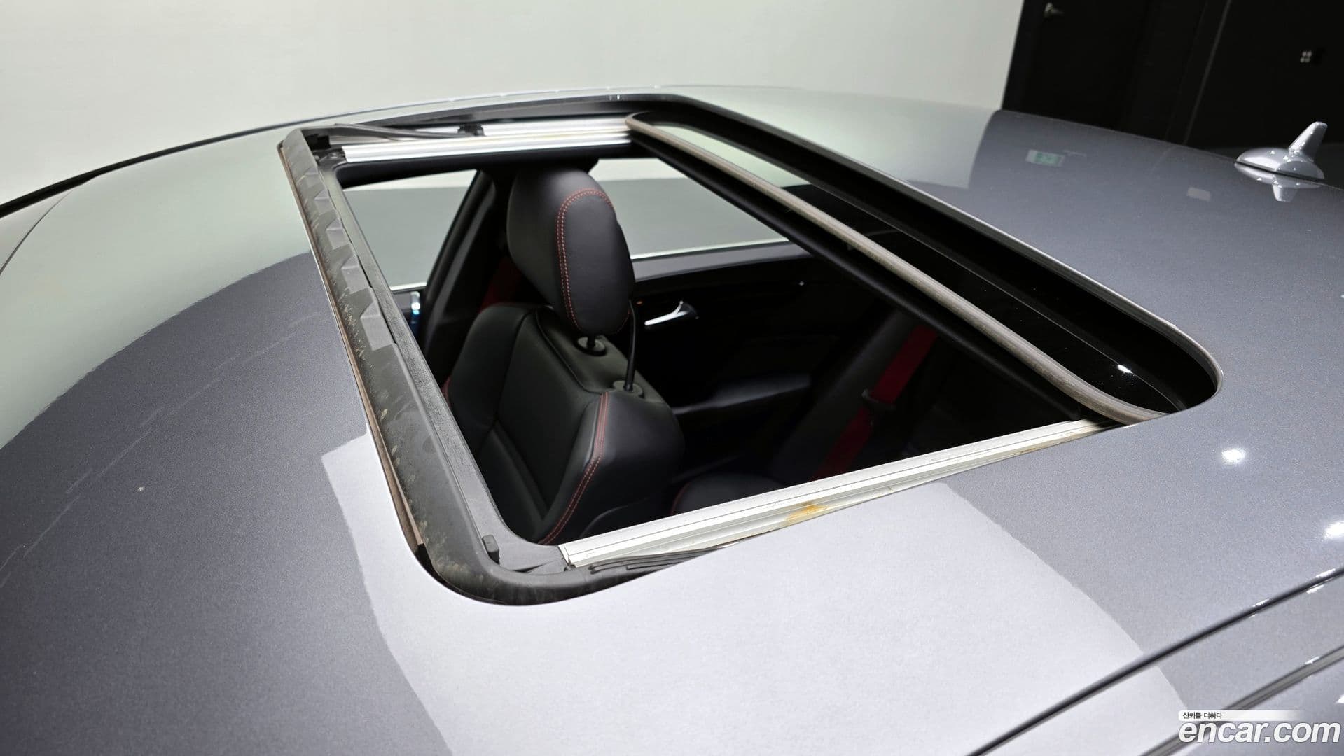Main__Slider__Photo:CLS-Class Mercedes-Benz 2017.5-29