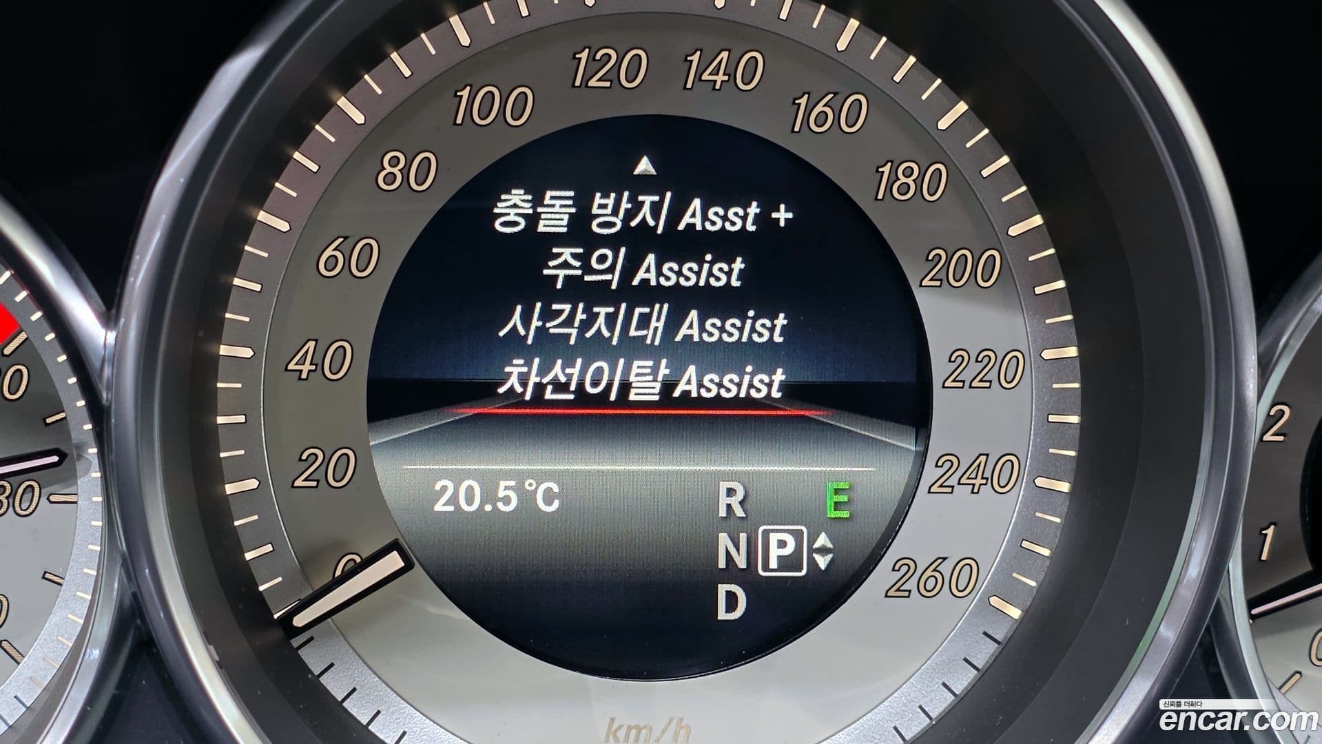 Main__Slider__Photo:CLS-Class Mercedes-Benz 2017.5-30