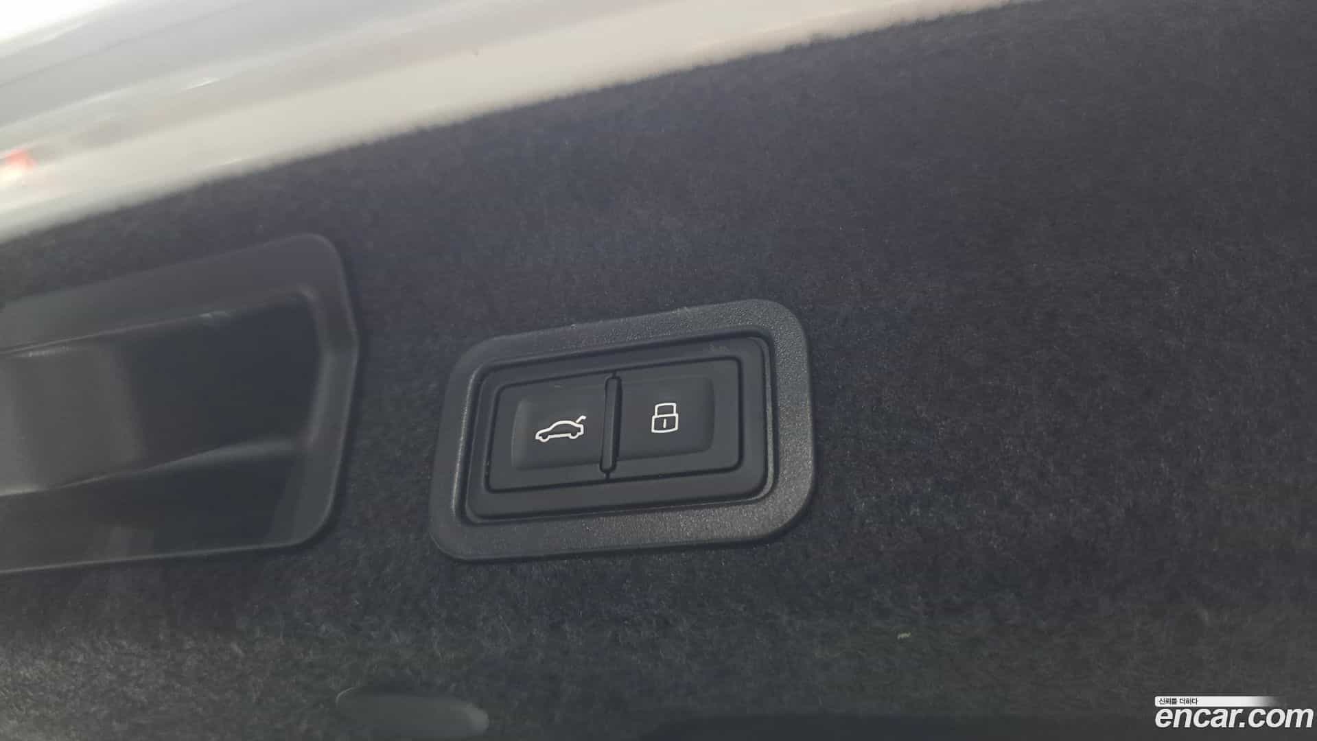 A6 Audi 2022.11-OPTION-024